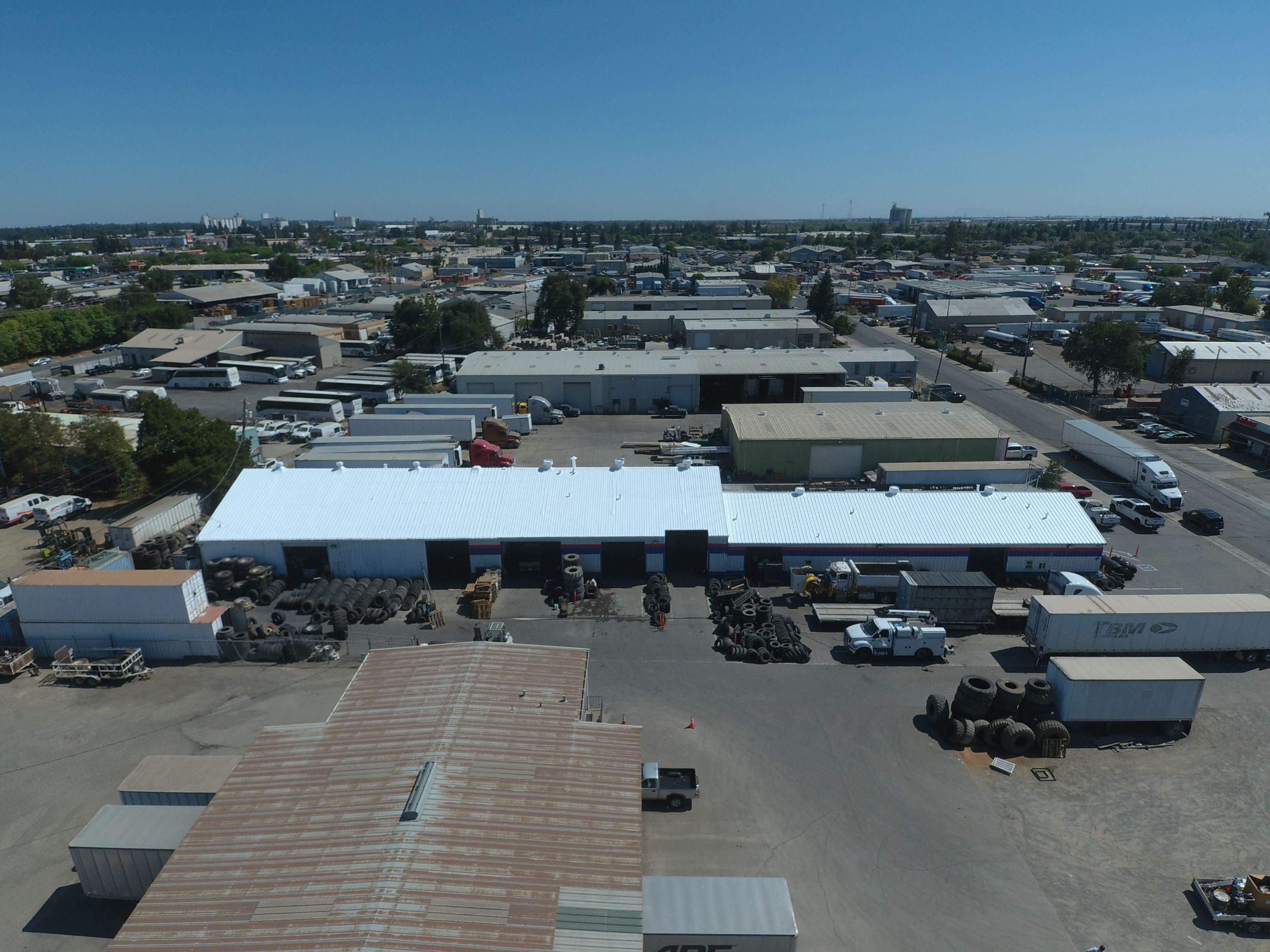 MR Roofing system using Conklin Benchmark/PUMA XL fabric and coating by Straight Edge Roofing Inc