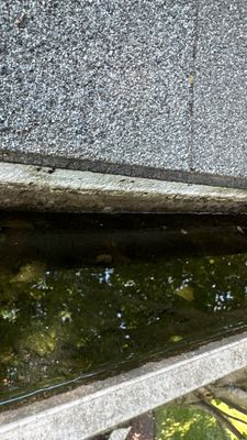 Why Sandwich Gutters Clog and Ice Up