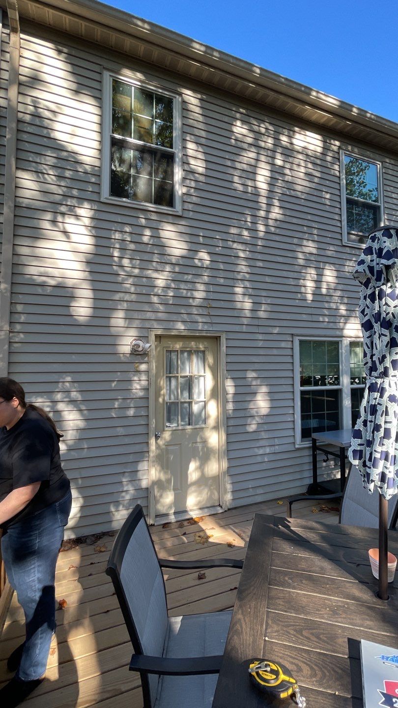 Woodbridge: CertainTeed Monogram 4" Straight Lap Siding in Sterling Gray by RM Banning, Inc.