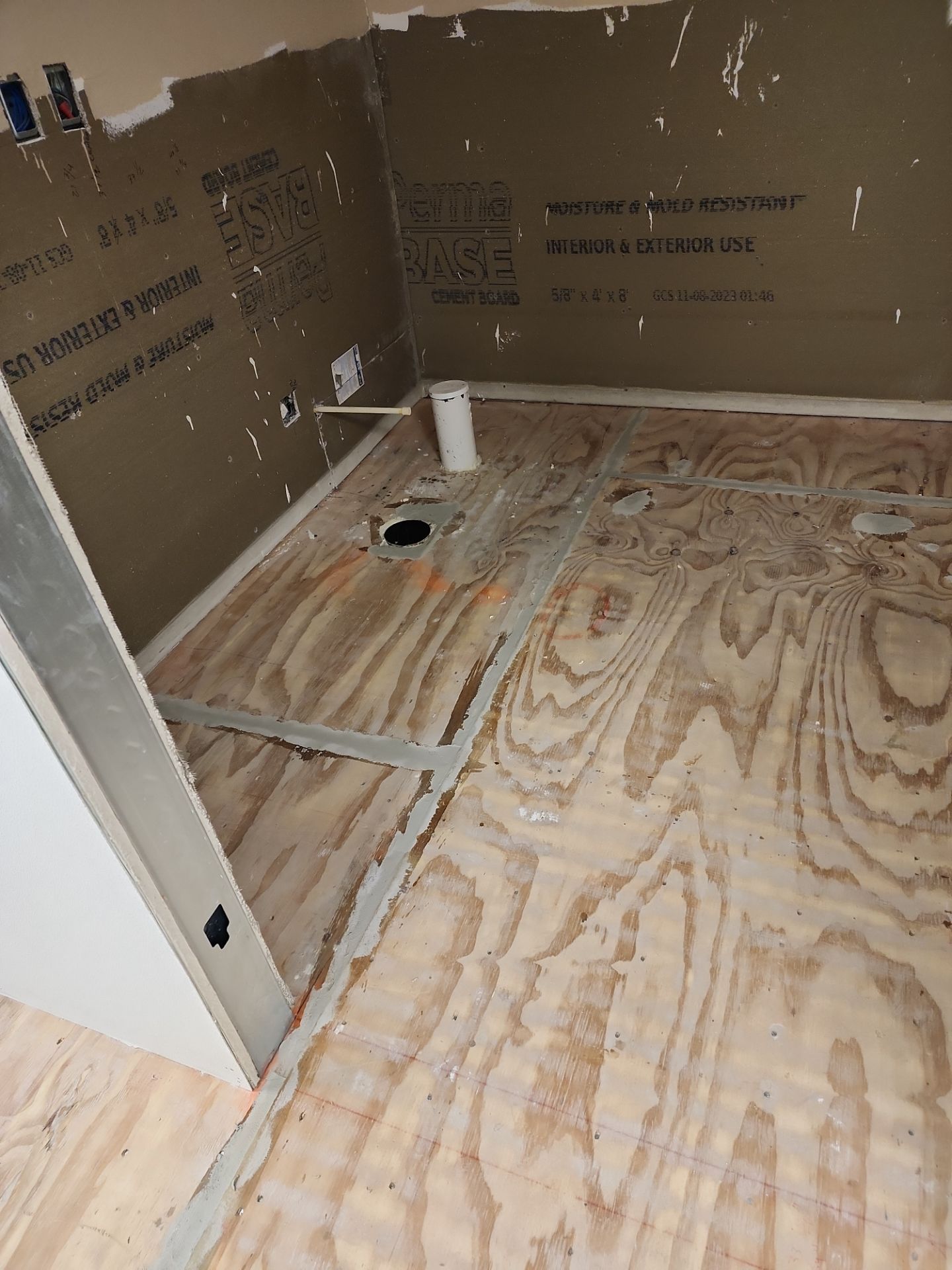 Machialina Restaurant Microtopping by Seamless Surfaces