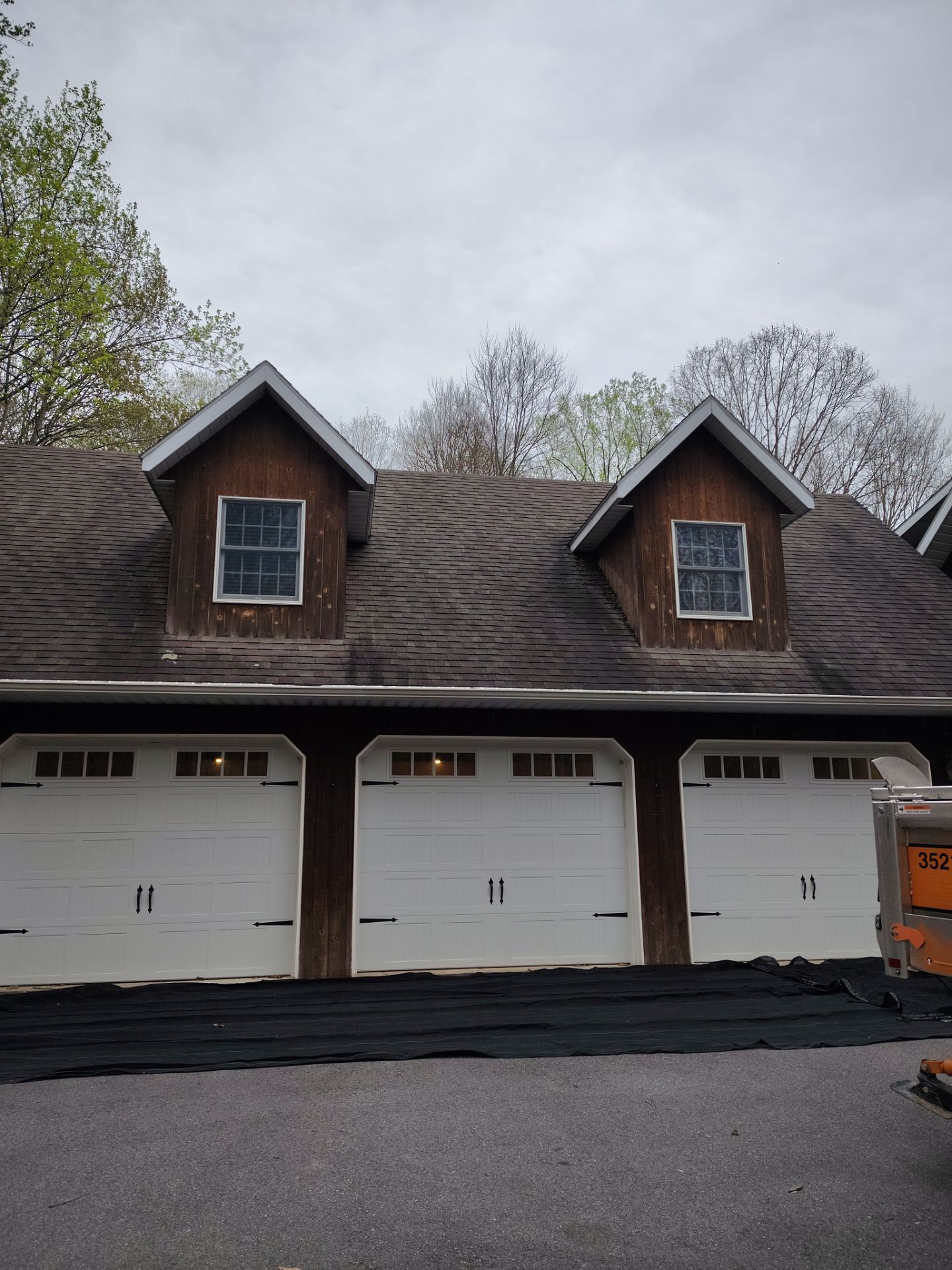 Roofing Installation using Gaf Hdz Architectural Shingle -Barkwood by Teflon Roofing