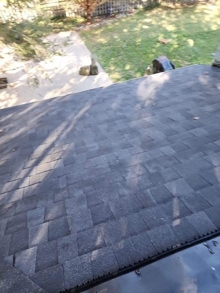 ATLAS PINNACLE COLOR: SCOTCHGARD BLACK SHADOW DRIP EDGE: WHITE by Eagle Eye Roofing