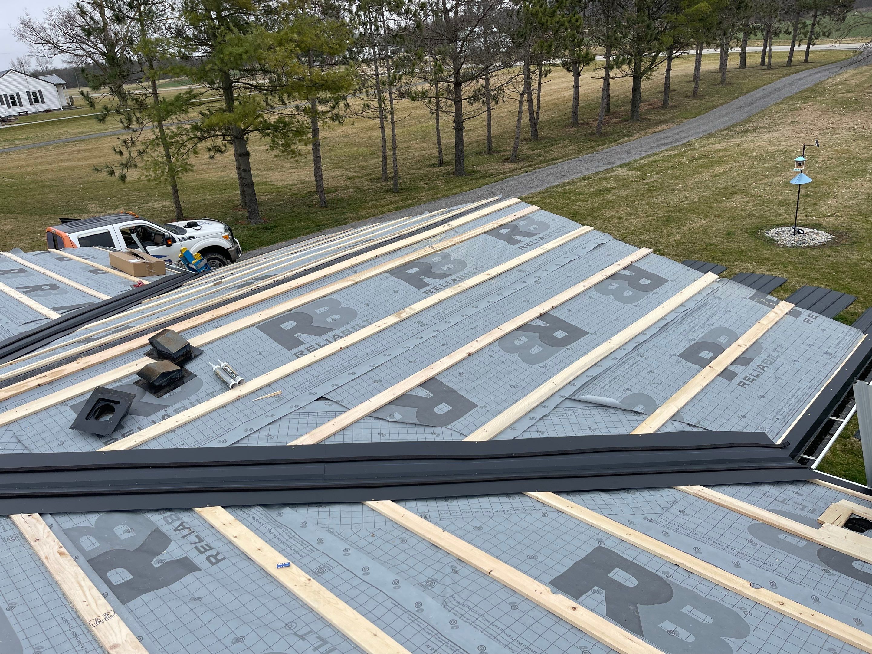 Exposed Fastener Metal Roof Replacement – Columbia City, Indiana by 4Ever Metal Roofing