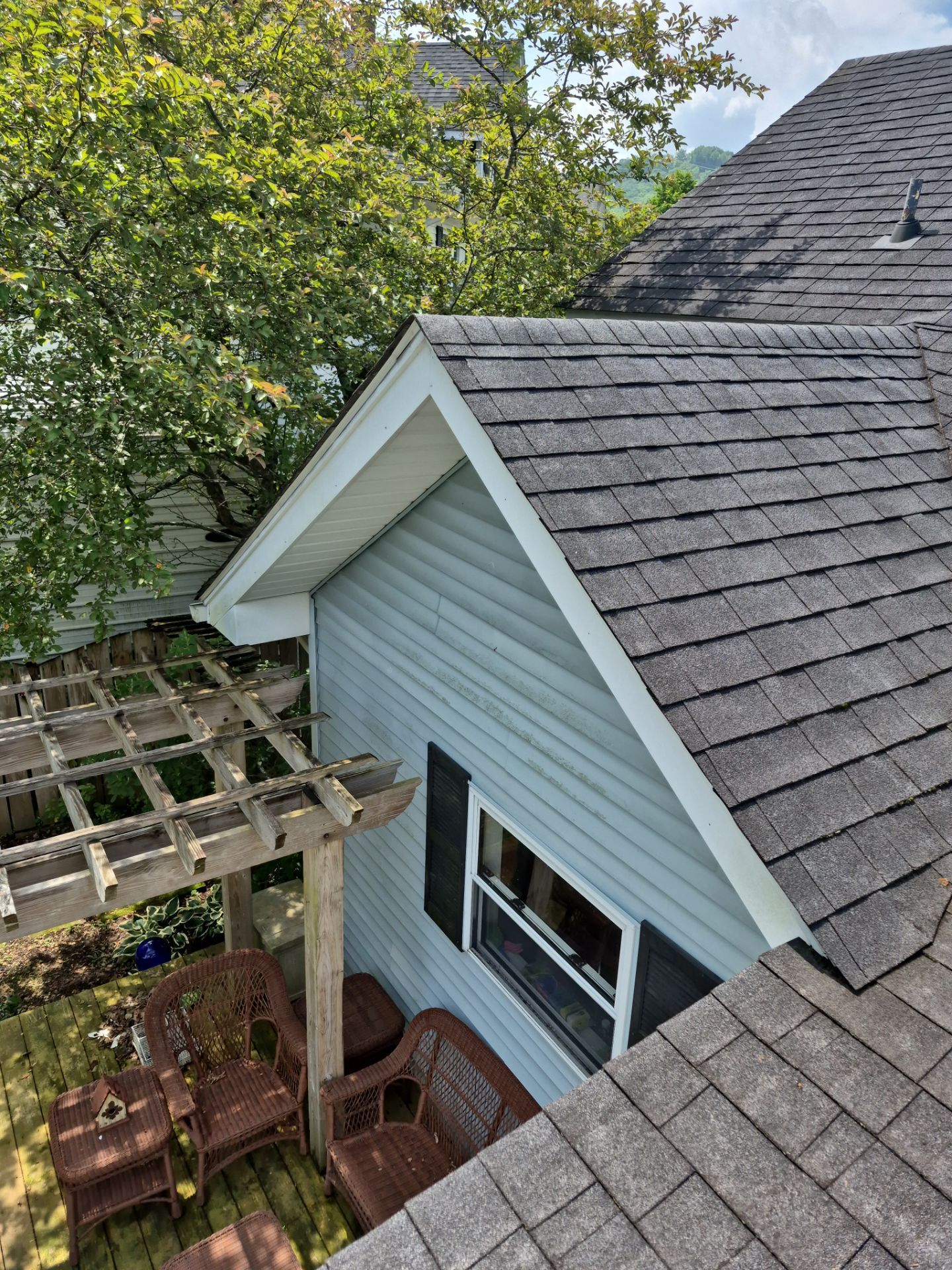 IKO Dynasty Granite Black Roof Replacement – Nitro WV by Mr. Roofer