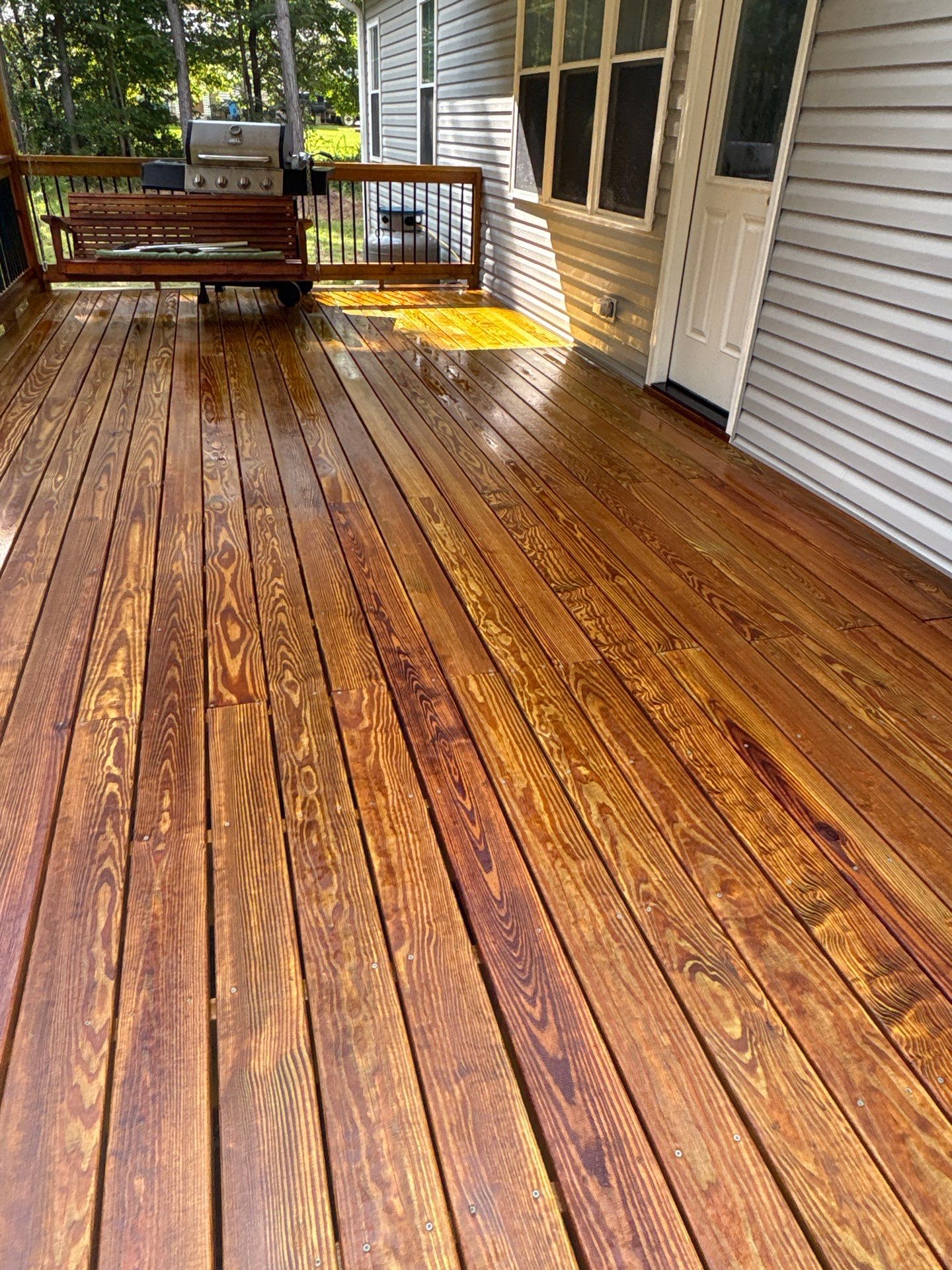 Wood Deck using Wood Sealant by DuraSeal