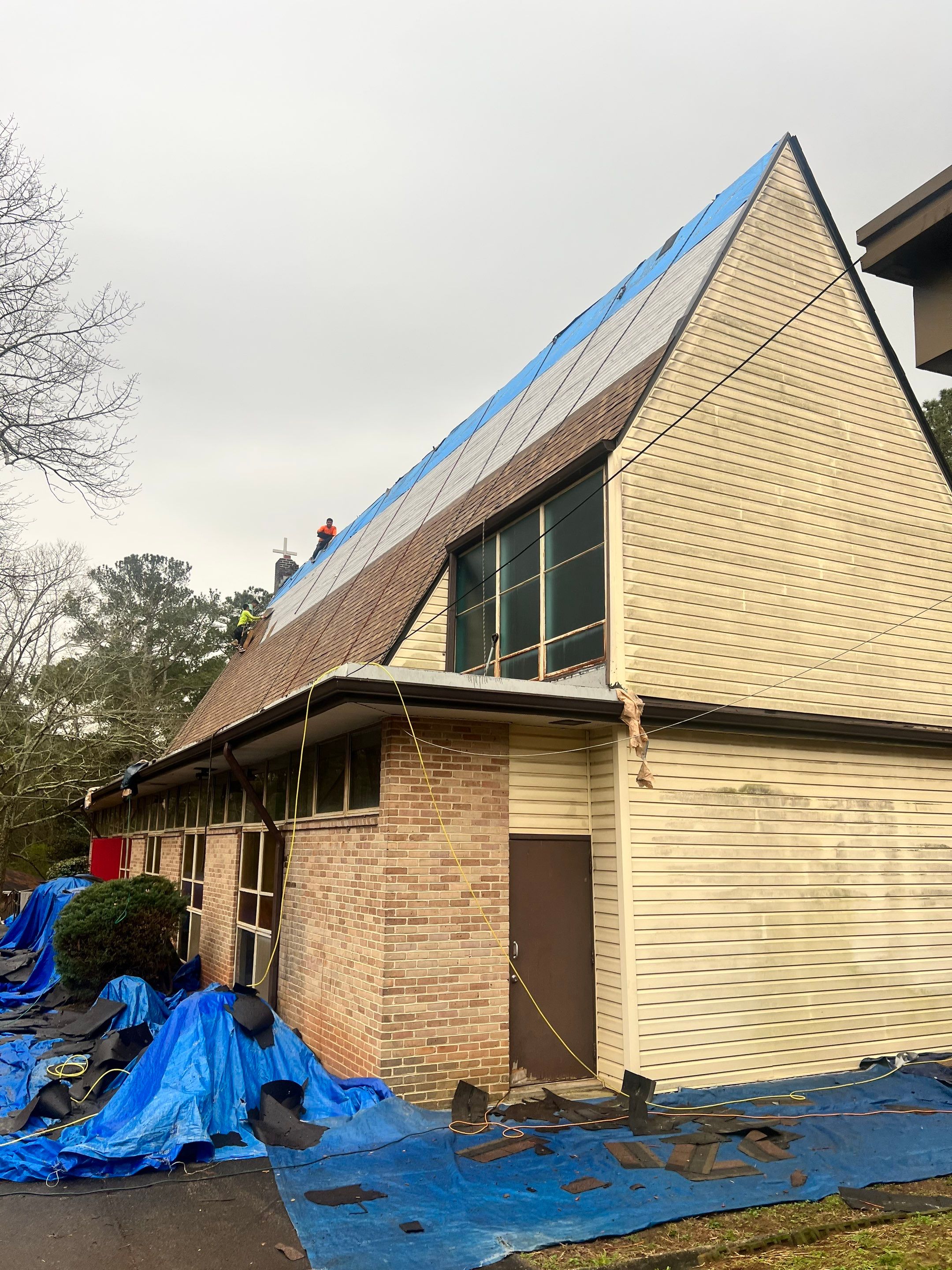 roof replacement using OC trudef duration roofing system by Nailed It Roofing & Remodeling LLC