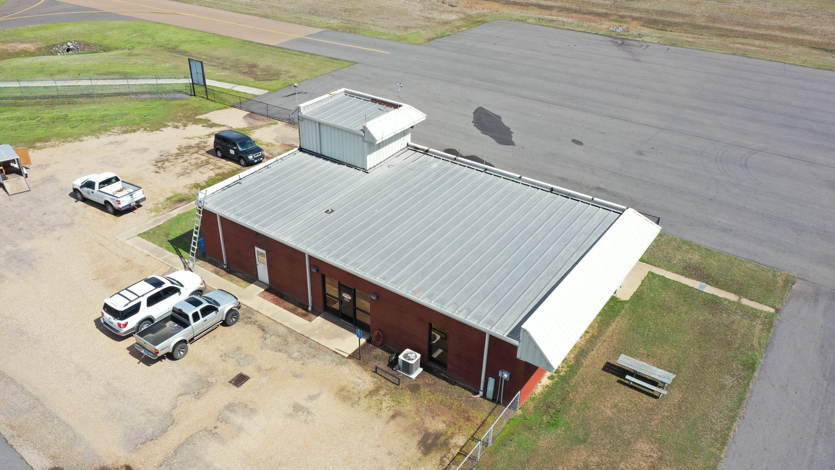 Magnolia Airport Terminal by Hostetler Roofing