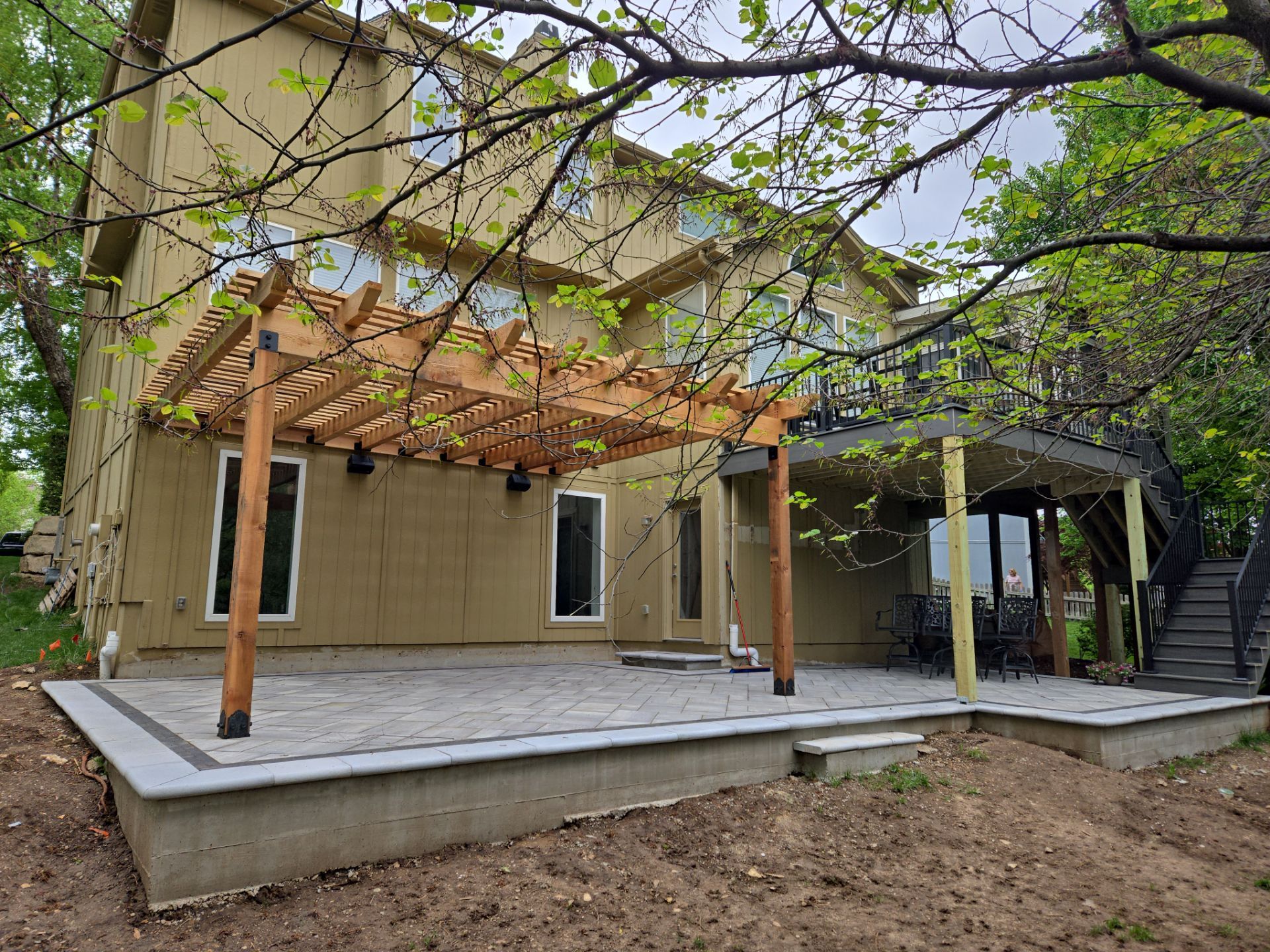 Back Yard Patio, Pergola, and Deck by LAND ESCAPES LLC