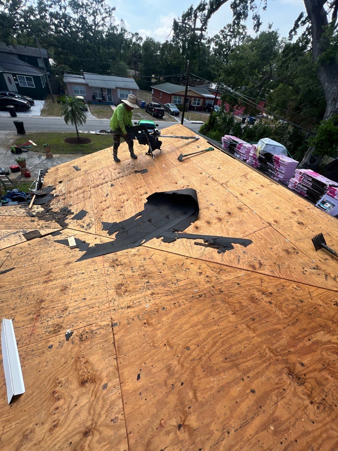 Project in St. Petersburg 33712 by Mitchell Roofing Company LLC 