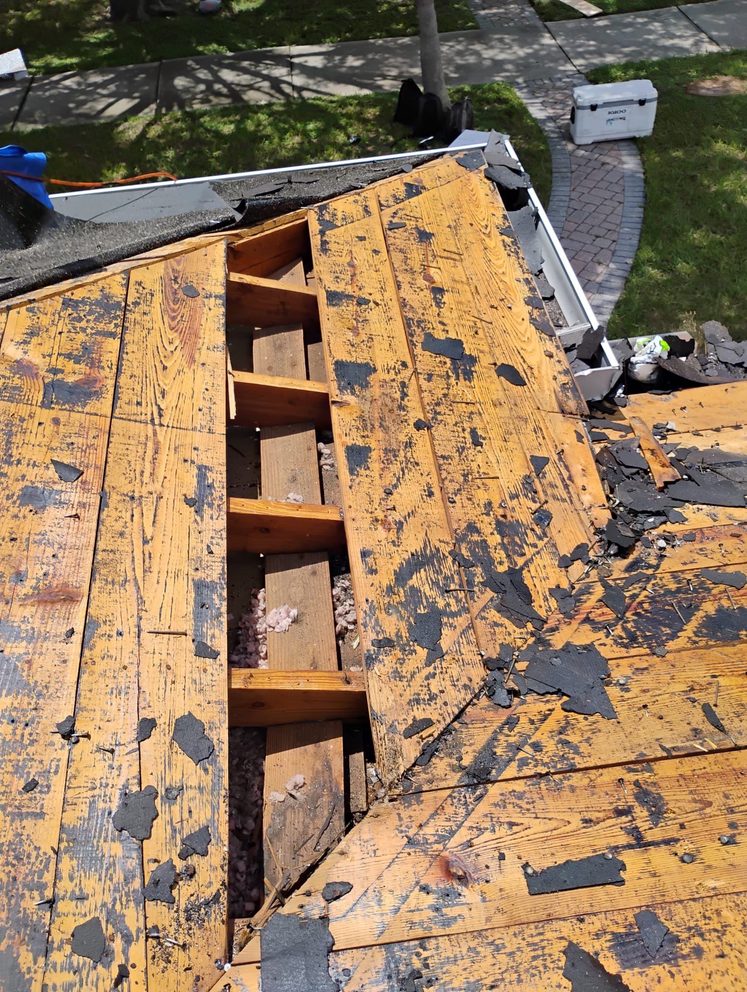 Project in St. Petersburg 33703 by Mitchell Roofing Company LLC 