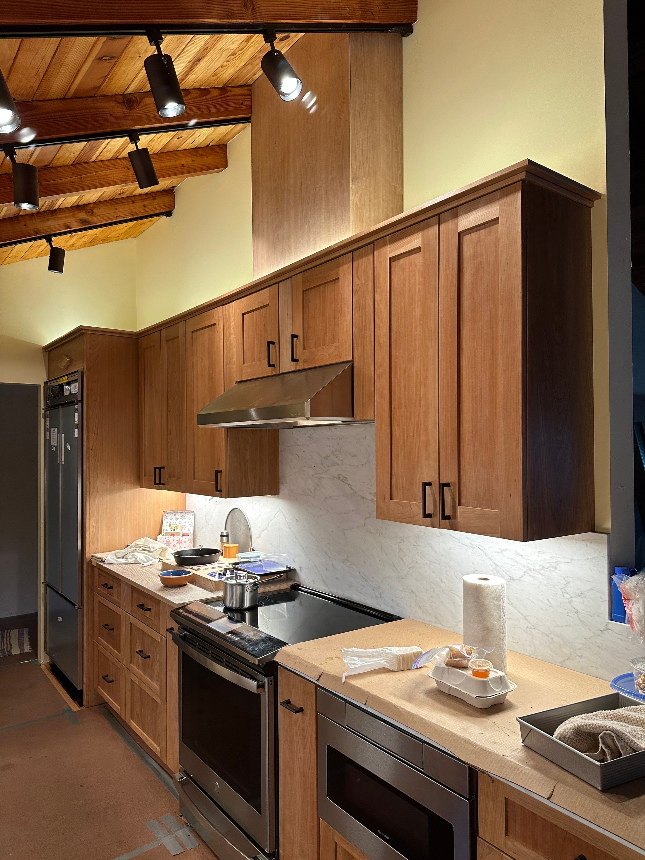 Custom interior painting and decorating by Herrera’s Bay Area Painting inc.