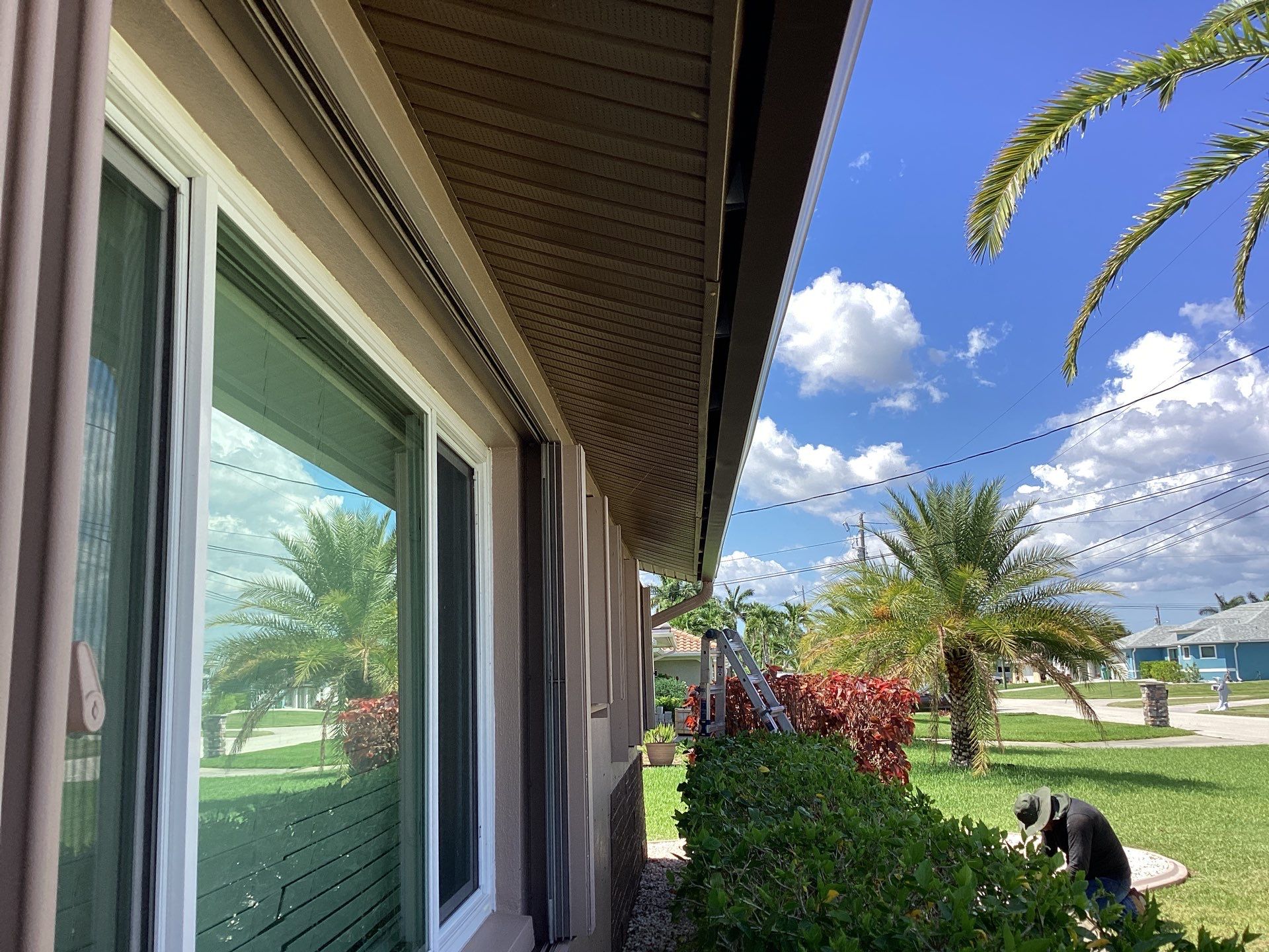 Brown Seamless Gutters using Royal Brown Seamless Gutters in Cape Coral FL by Gutter Professors