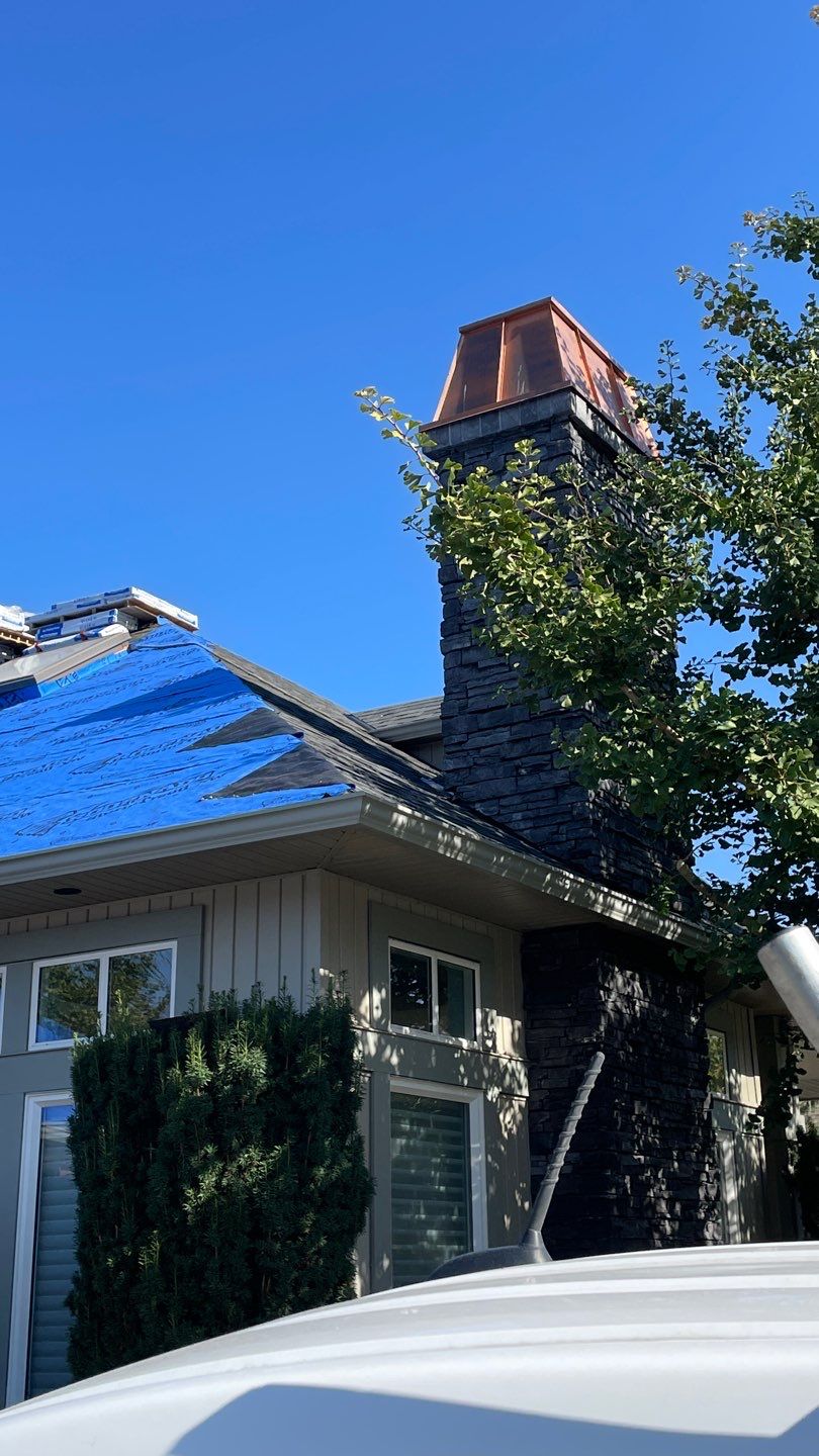 Residential Roofing Installation using Malarky Vista Shingles by Top Notch Roofing Inc