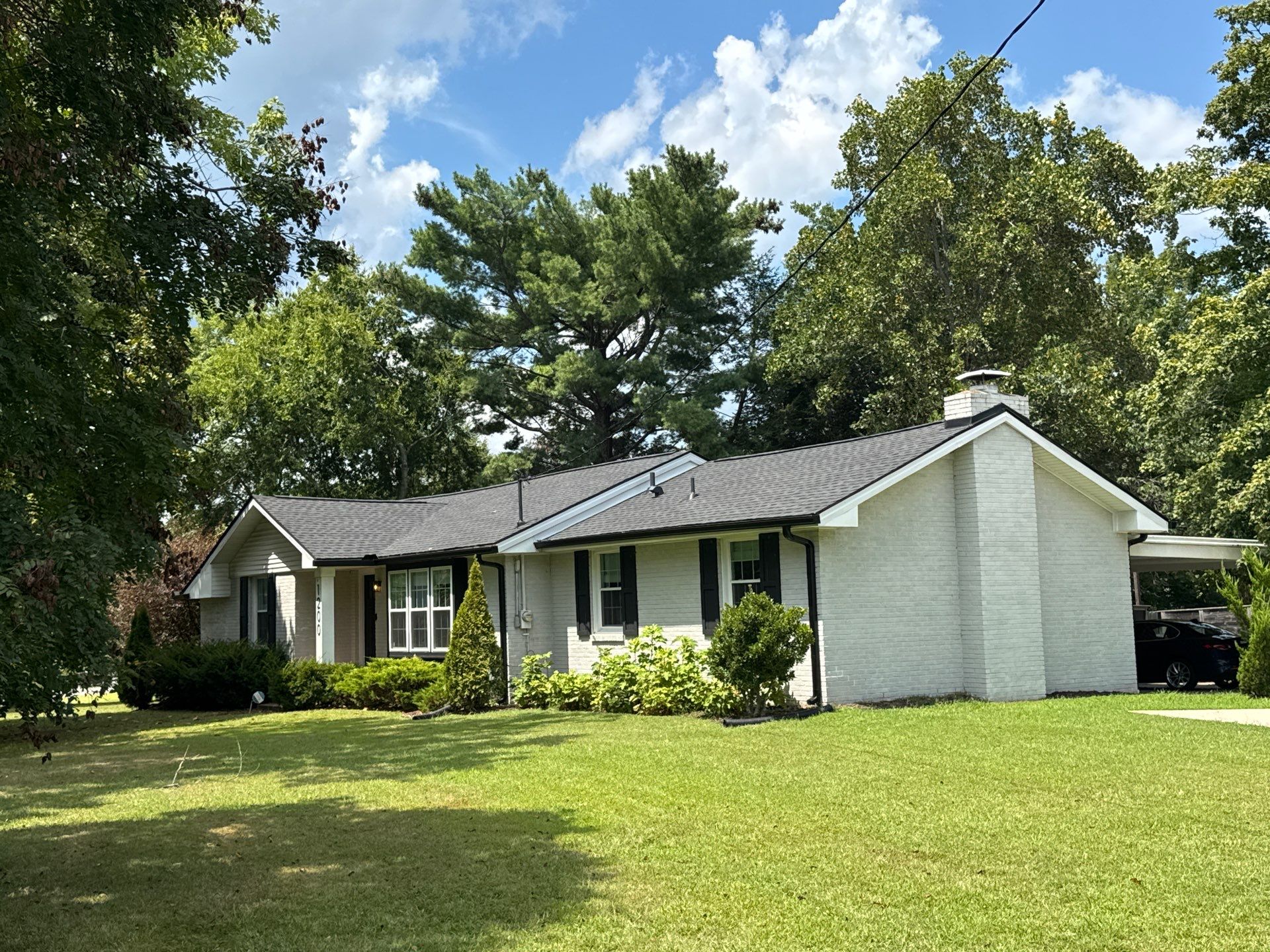 Shinglesmiths Roofing featured photo.