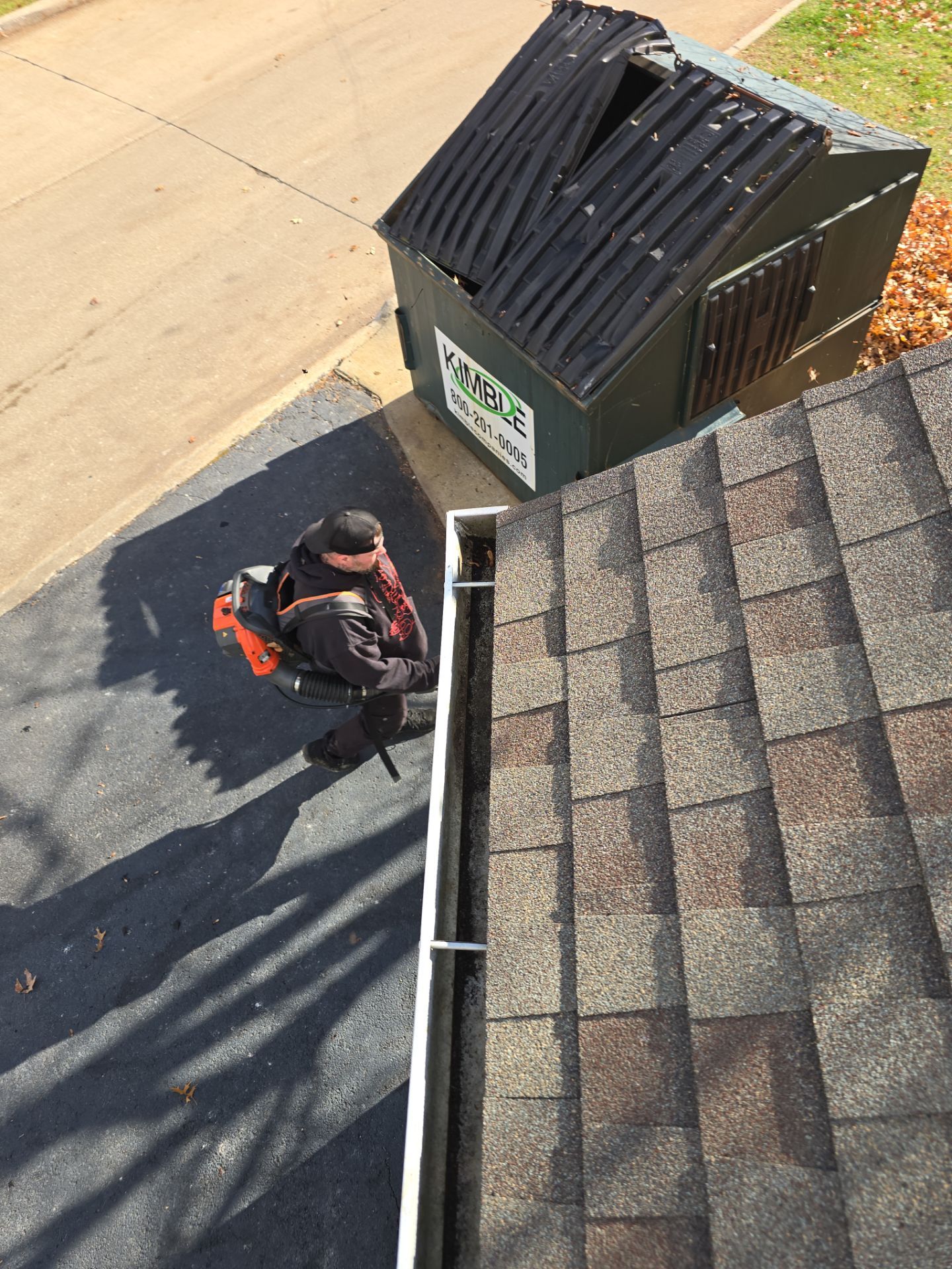 Commercial gutter cleaning Akron, OH	 after photo with clean gutters