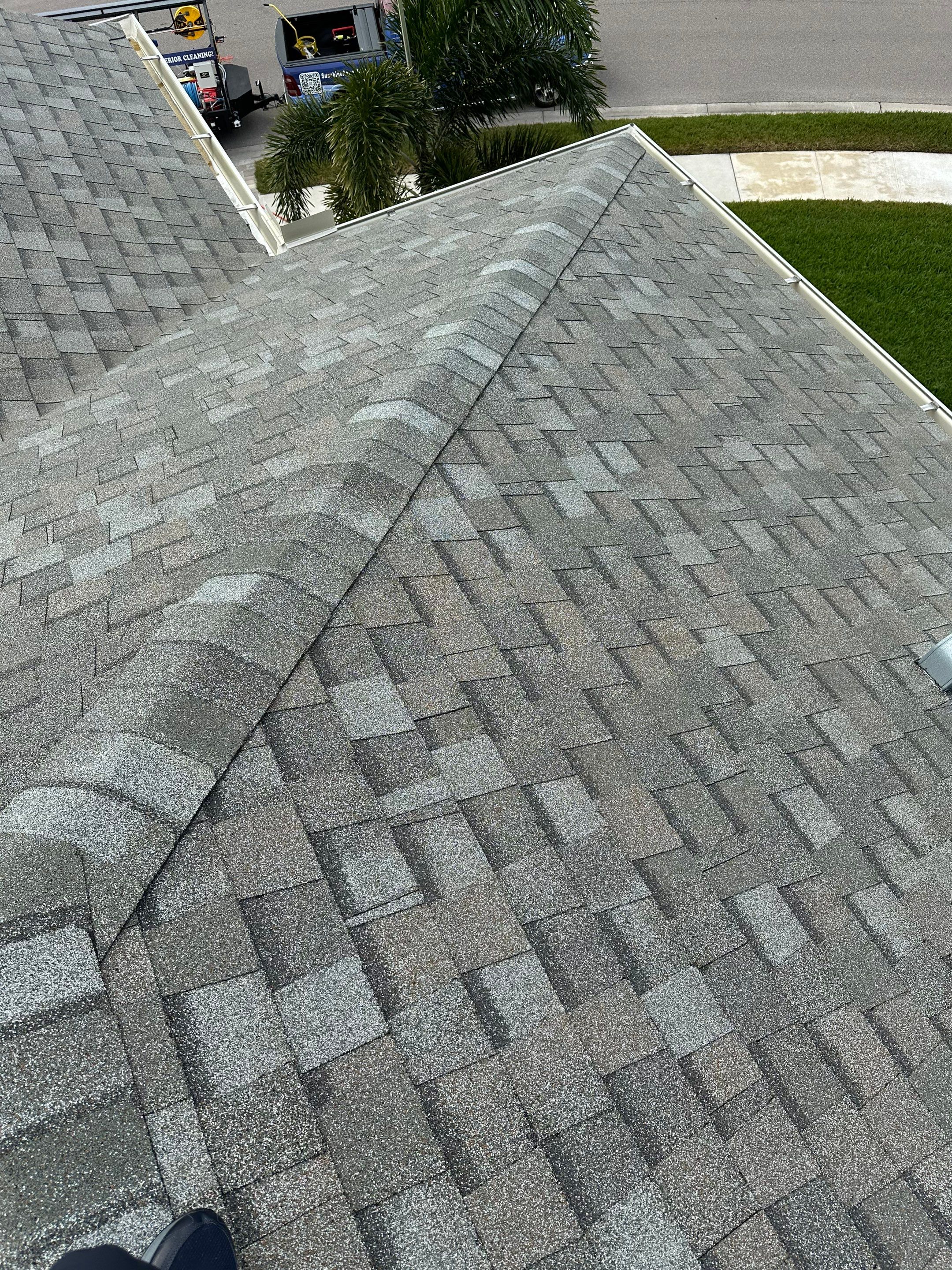 Roof Cleaning, Driveway Cleaning & Paver Patio Cleaning in Willow Palms Estates, Palmetto, FL | Sunshine AquaWash by Sunshine AquaWash