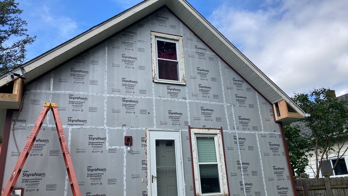 Exterior Siding and Window Replacement by Ivy Lea Construction