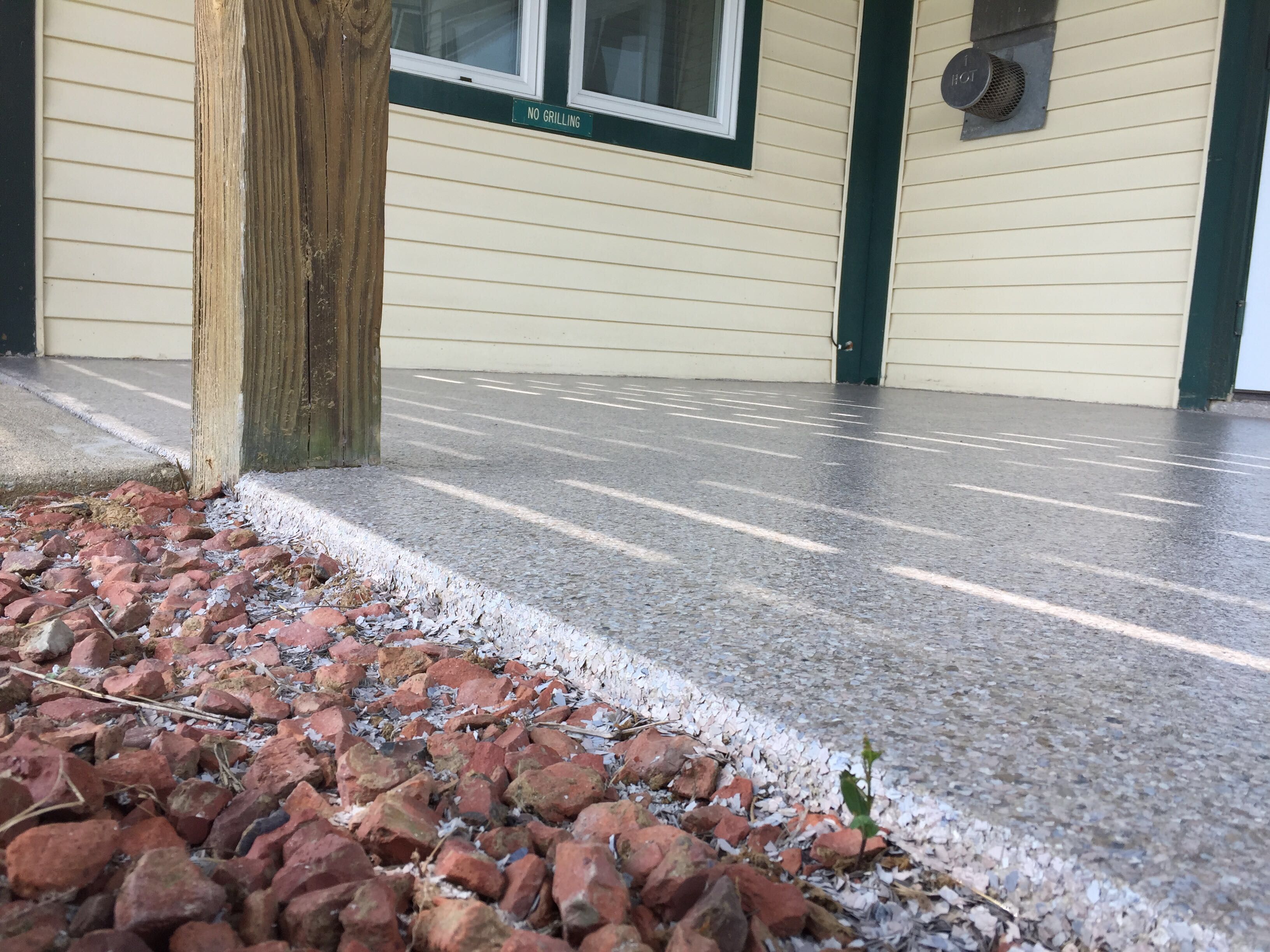 Patio Installation using Fieldstone by Your1DayFloor.com