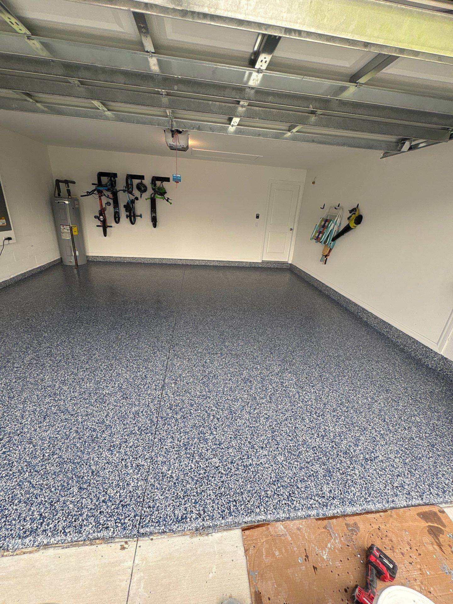 Zephyrhills, FL Epoxy Garage and Patio Floor Upgrade by Performance Floors & Coating