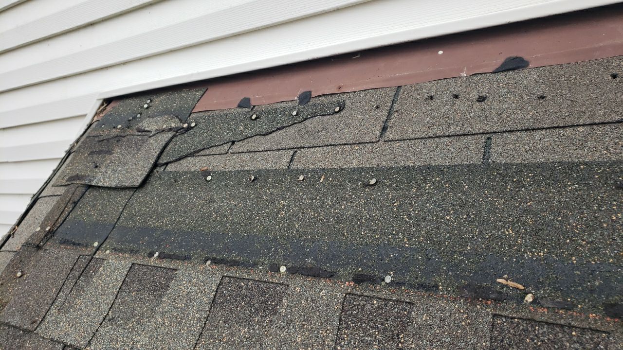 Fairfax Station: CertainTeed Landmark Pro Designer Shingles in Max Def Weathered Wood by RM Banning, Inc.