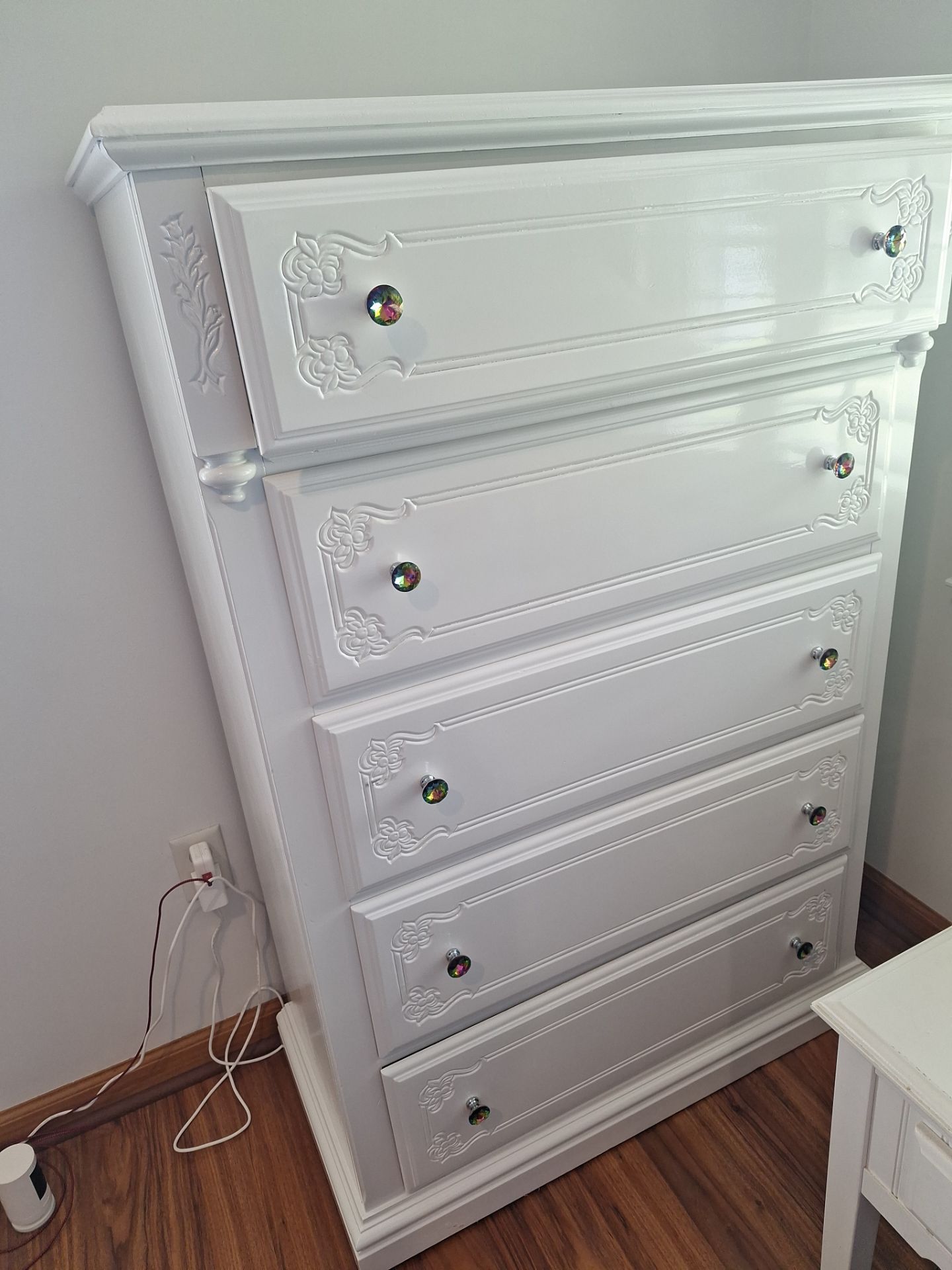 Repaint bedroom furniture, Pergola, and doors. Stain decking by Gordon Painting