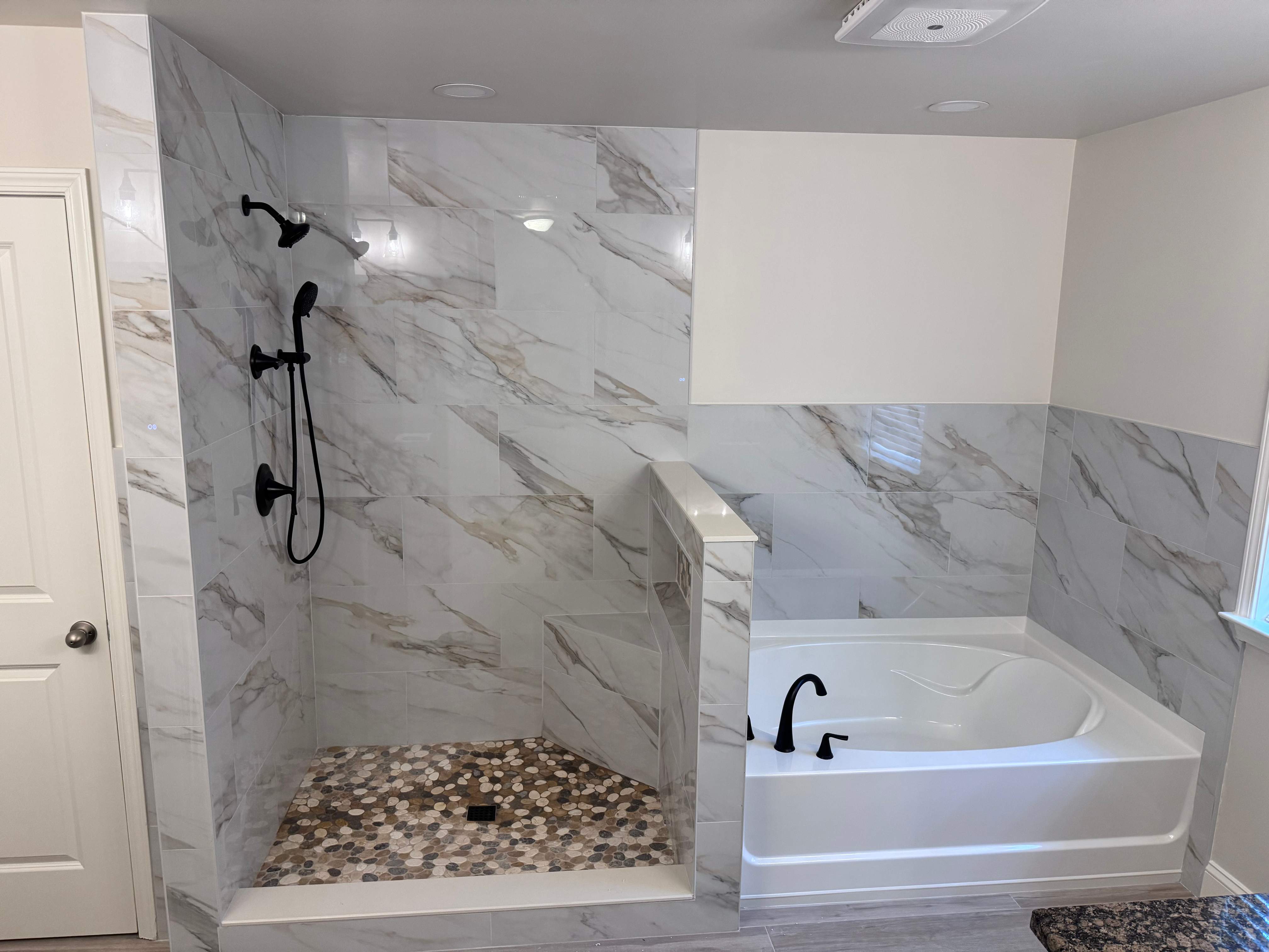 Master bathroom renovation by Prudencio