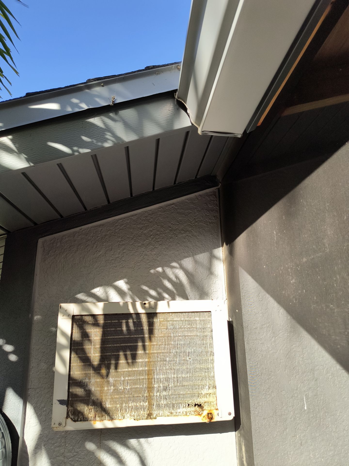 Soffit and Fascia Installation in Fort Myers FL by Gutter Professors