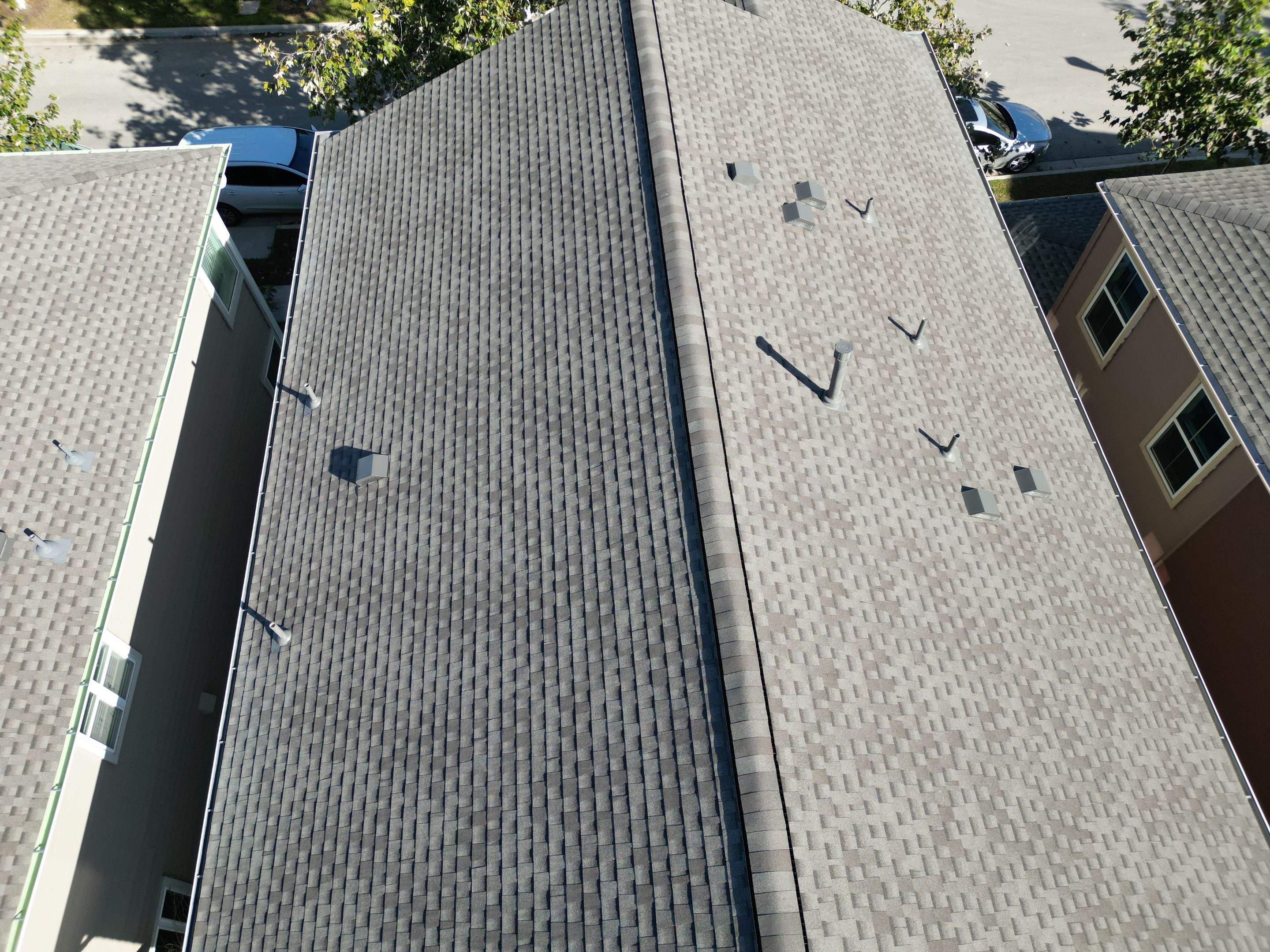 Weathered Wood  - GAF Timberline HDZ by RoofsOnly.com