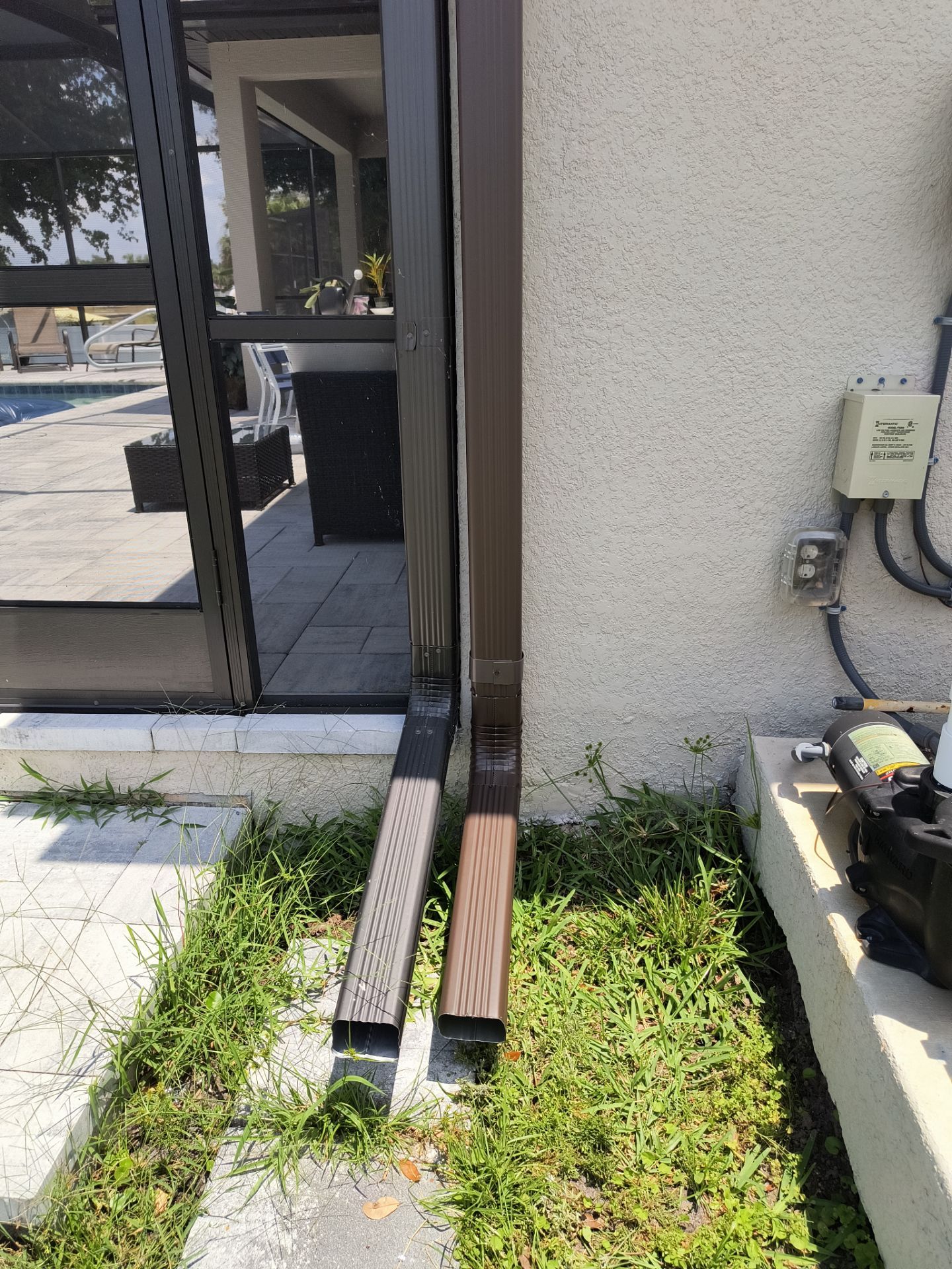 Custom Seamless Gutters and Downspouts for Large Homes in Tampa FL by Gutter Professor by Gutter Professors