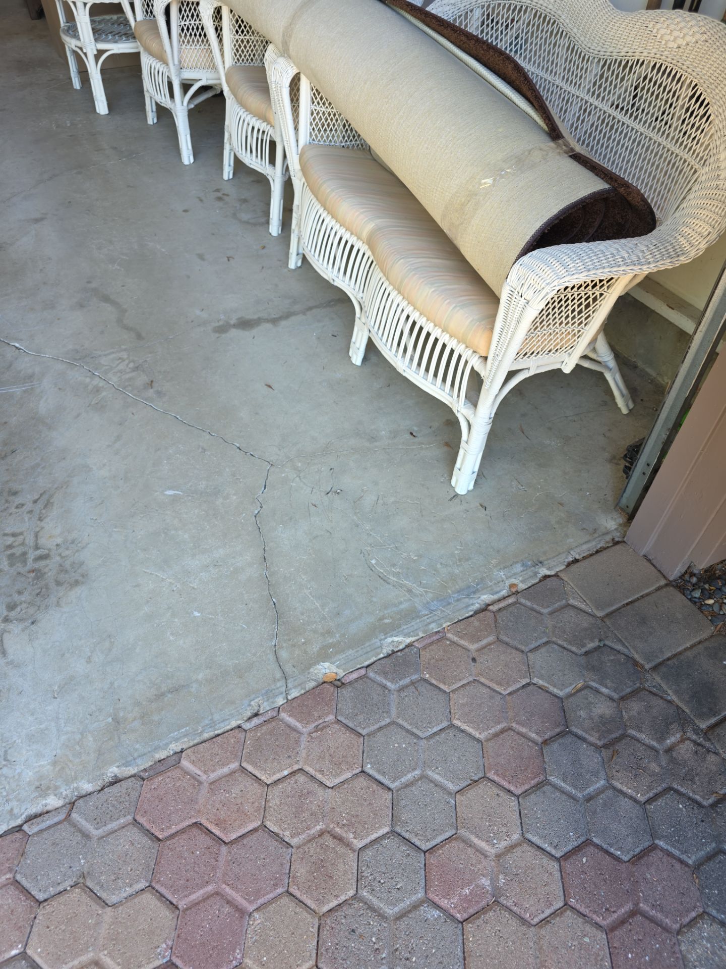 Polyurea Garage Floor Coating with Cabin Fever Decorative Chips in Cambria by MGP Coatings