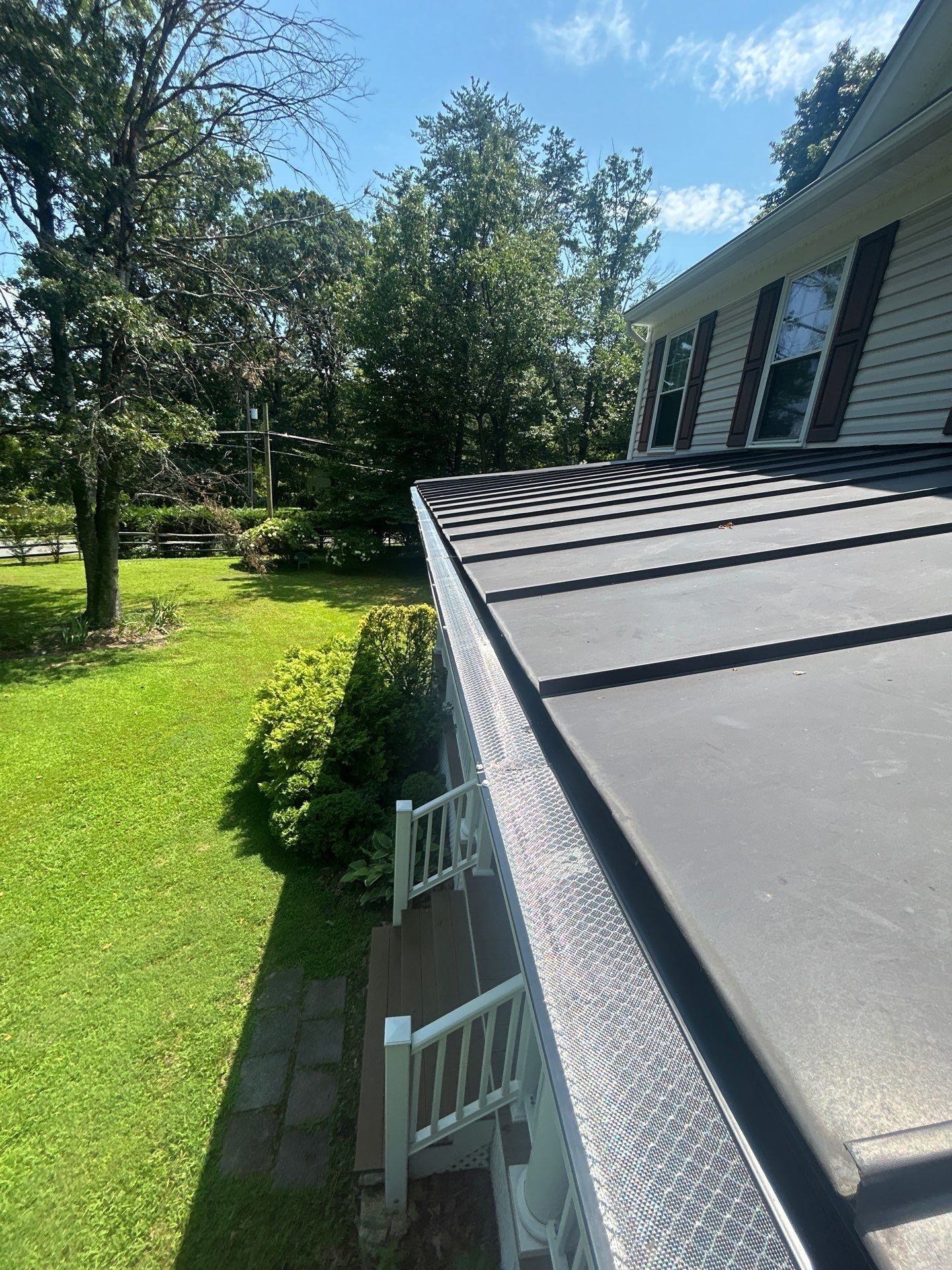 Lorton: Residential Roof with CertainTeed Landmark Pro in Max Def Moire Black by RM Banning, Inc.