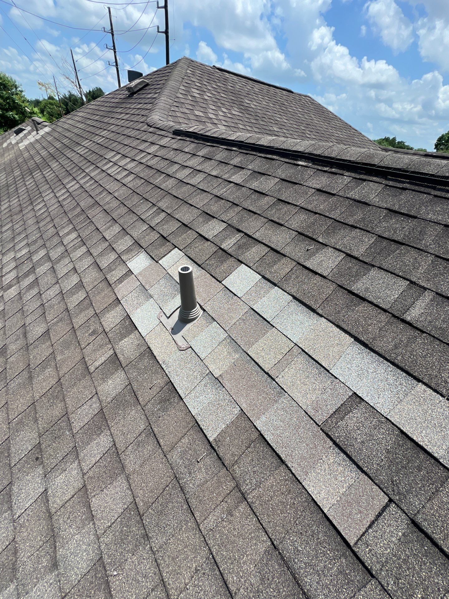 Hail Damage using Owen's Corning Duration (Lifetime) Shingles by Roof Repair Company