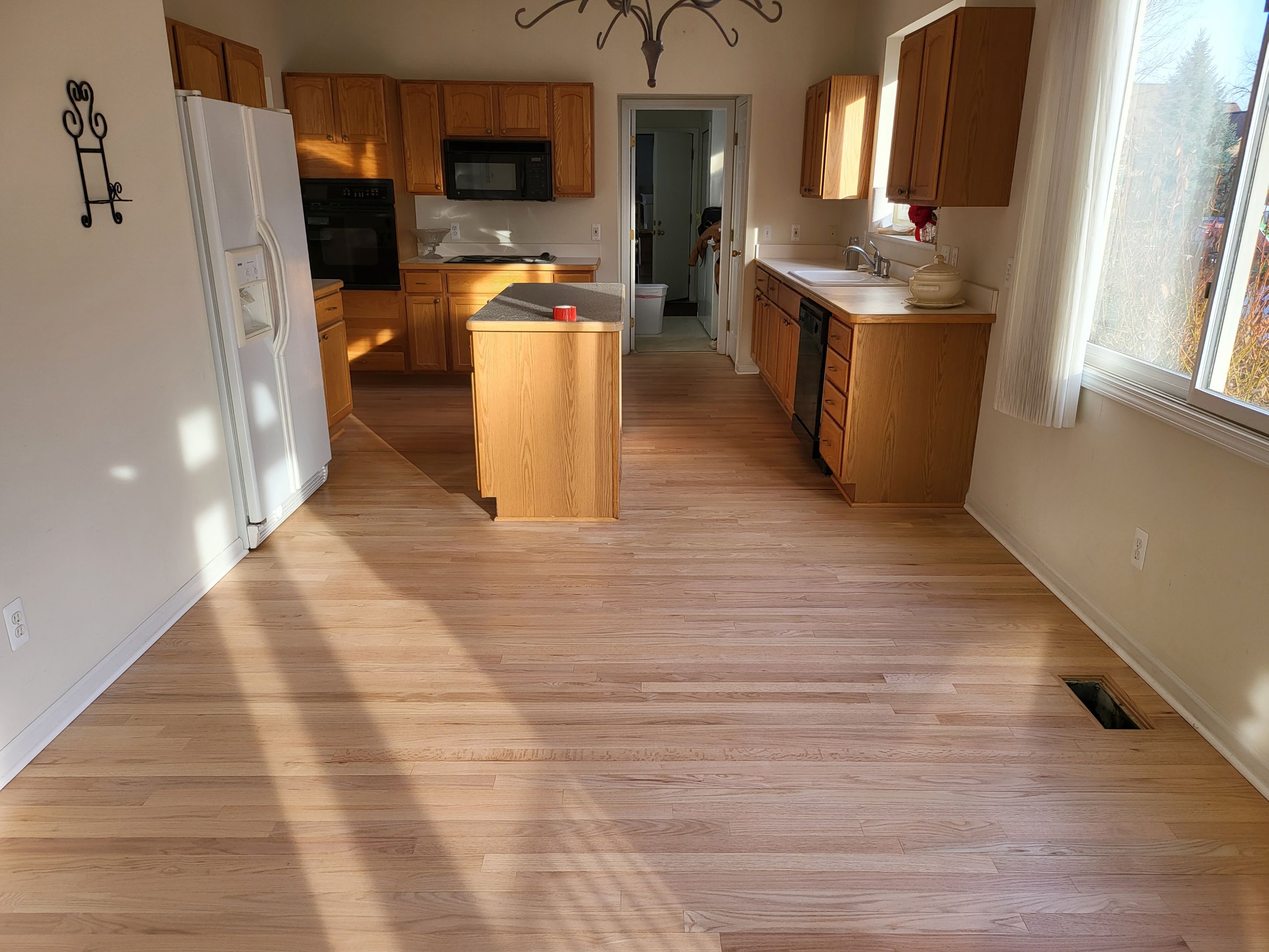 Classic Cut Red Oak by Ann Arbor Hardwoods 