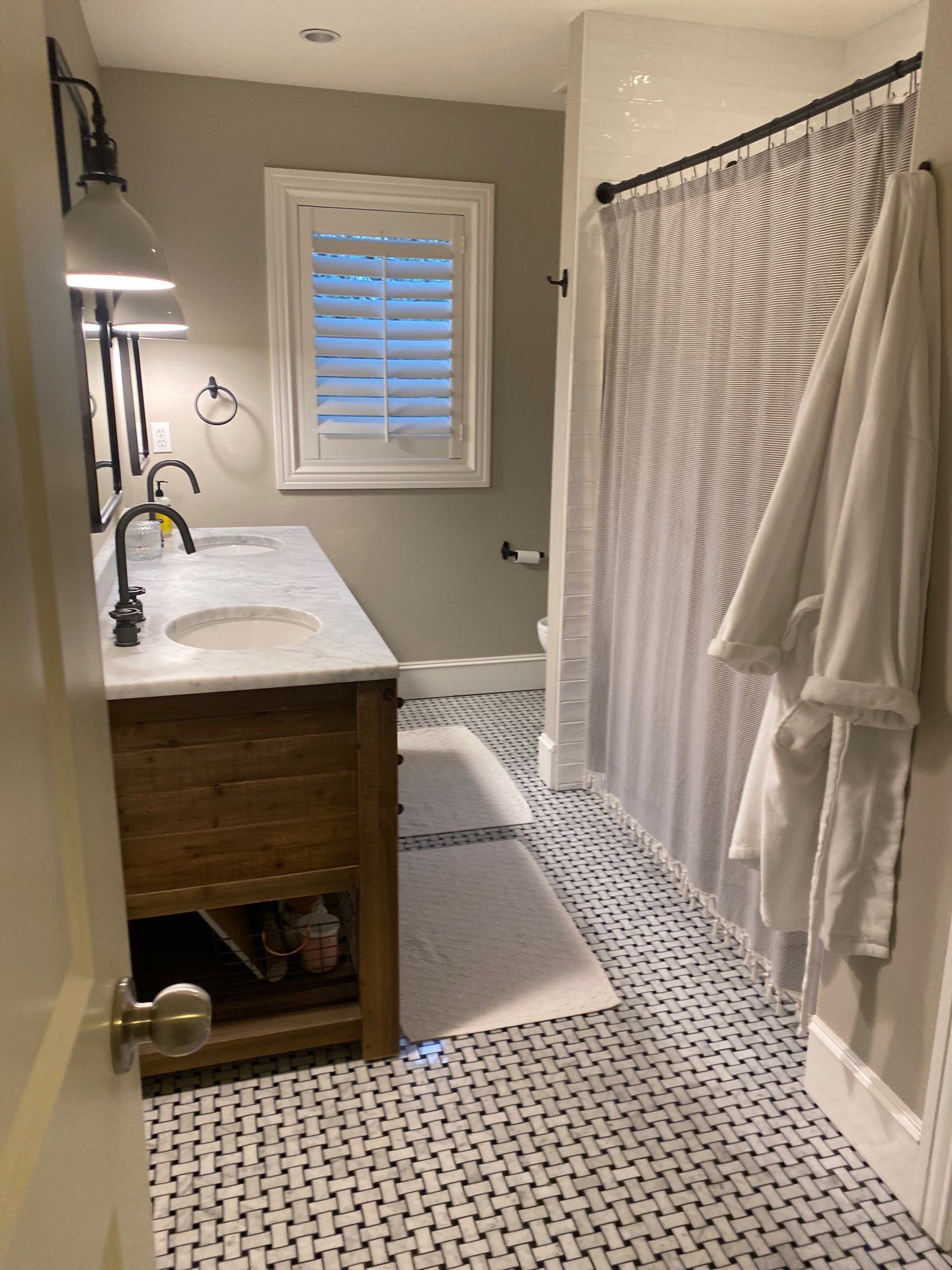 Maid Service Project in Lake Oswego by Cloud 9 Professional Cleaning Services