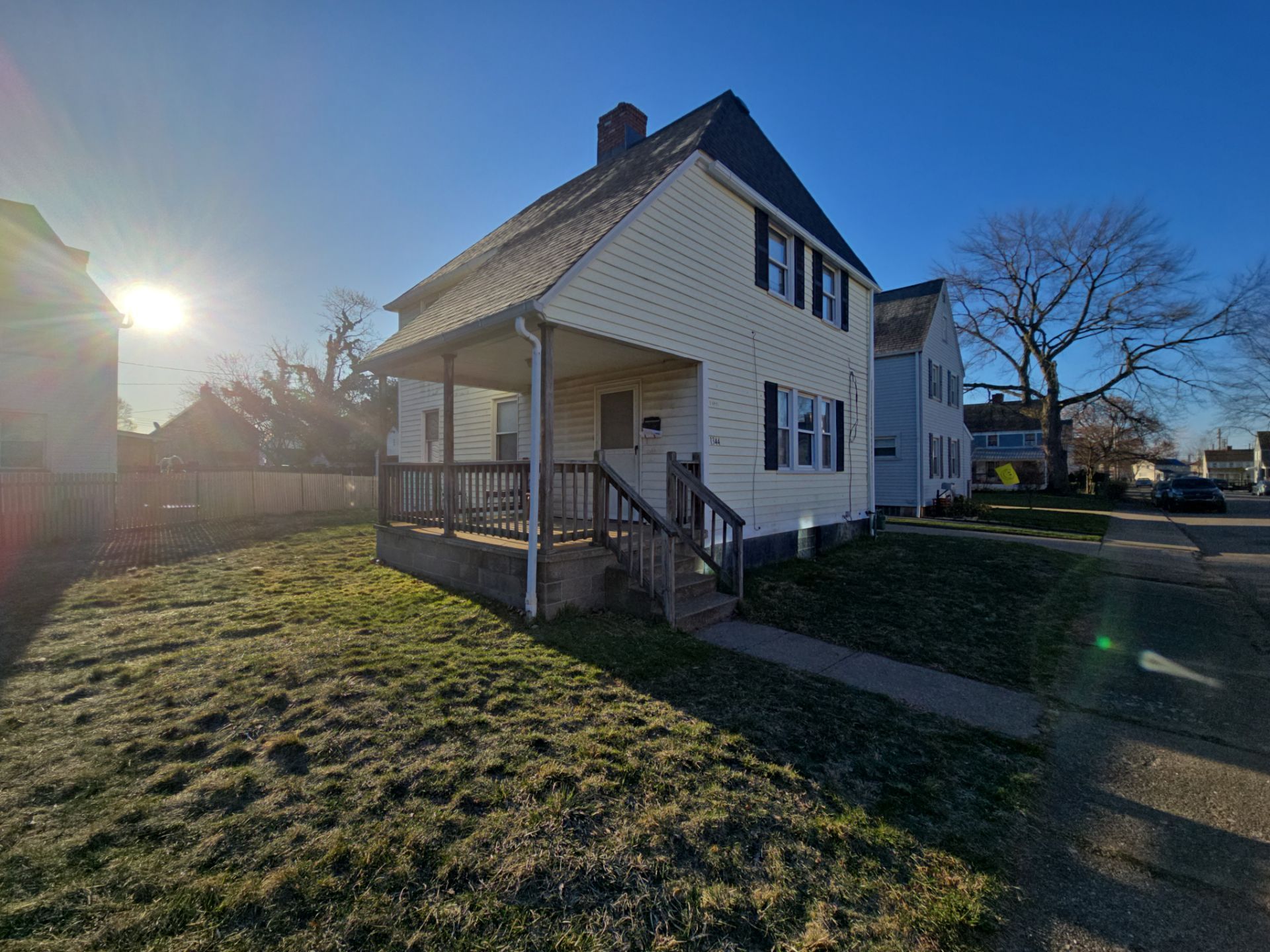 Stark Metro 1344 by Silver Leaf Contracting 