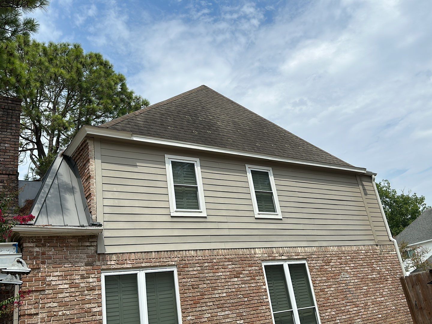 Residential Roofing Installation using Owen's Corning Duration (Lifetime) Shingles by Roof Repair Company