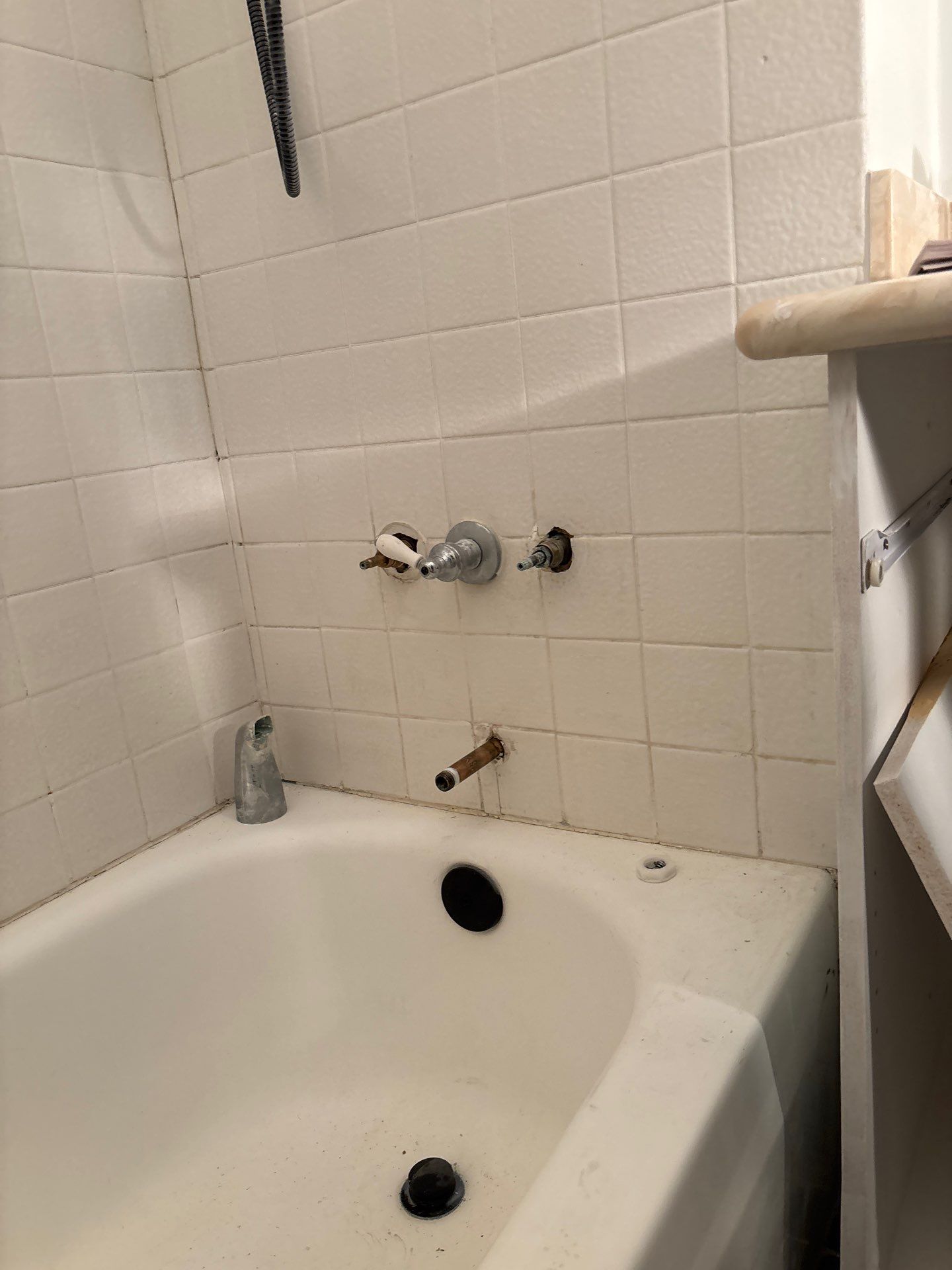 Installing Shower Fixtures  by Us Plumbing 