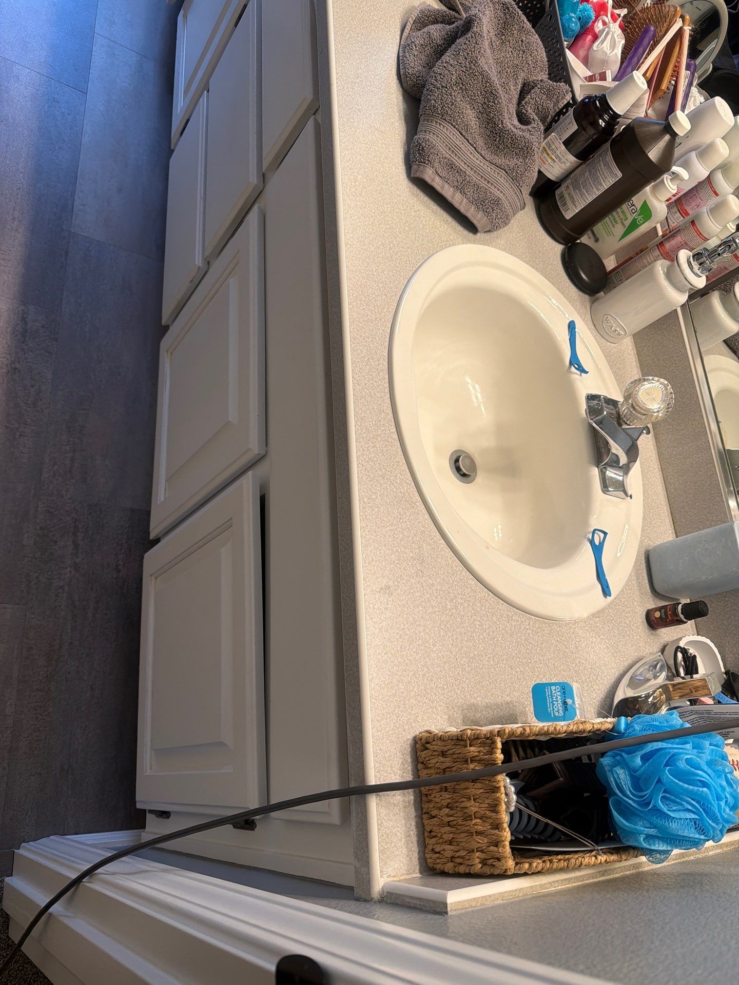 House cleaner Project in Tigard by Cloud 9 Professional Cleaning Services