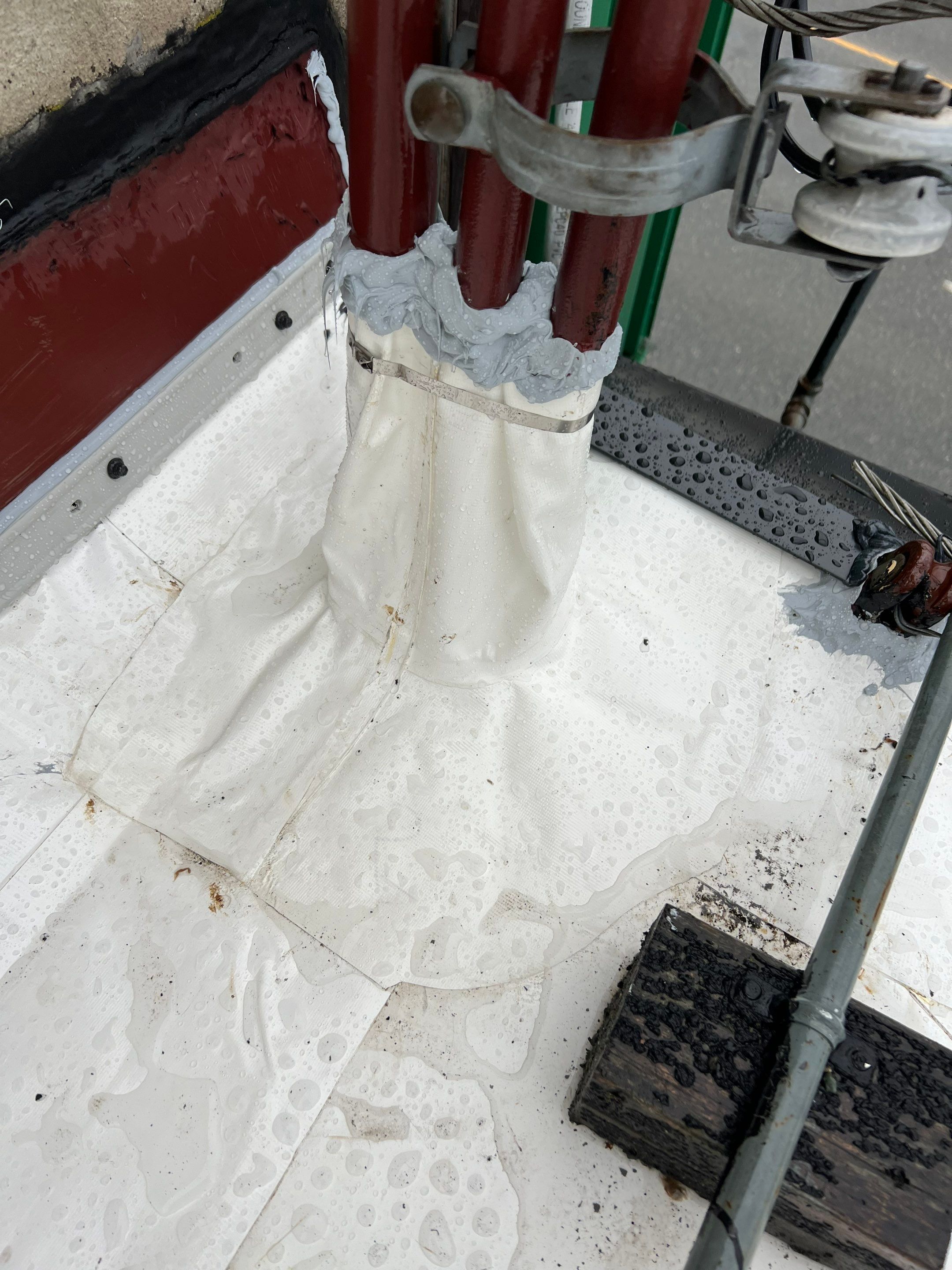 Residential ReRoofing Installation using Durolast by Top Notch Roofing Inc