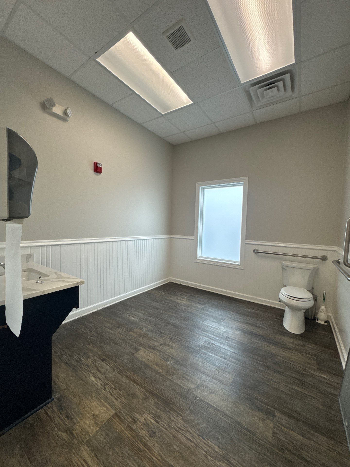 Classic Holdings – Elwell | Ankeny Commercial Interior Repaint in SW Agreeable Gray by Midwest Paint LLC