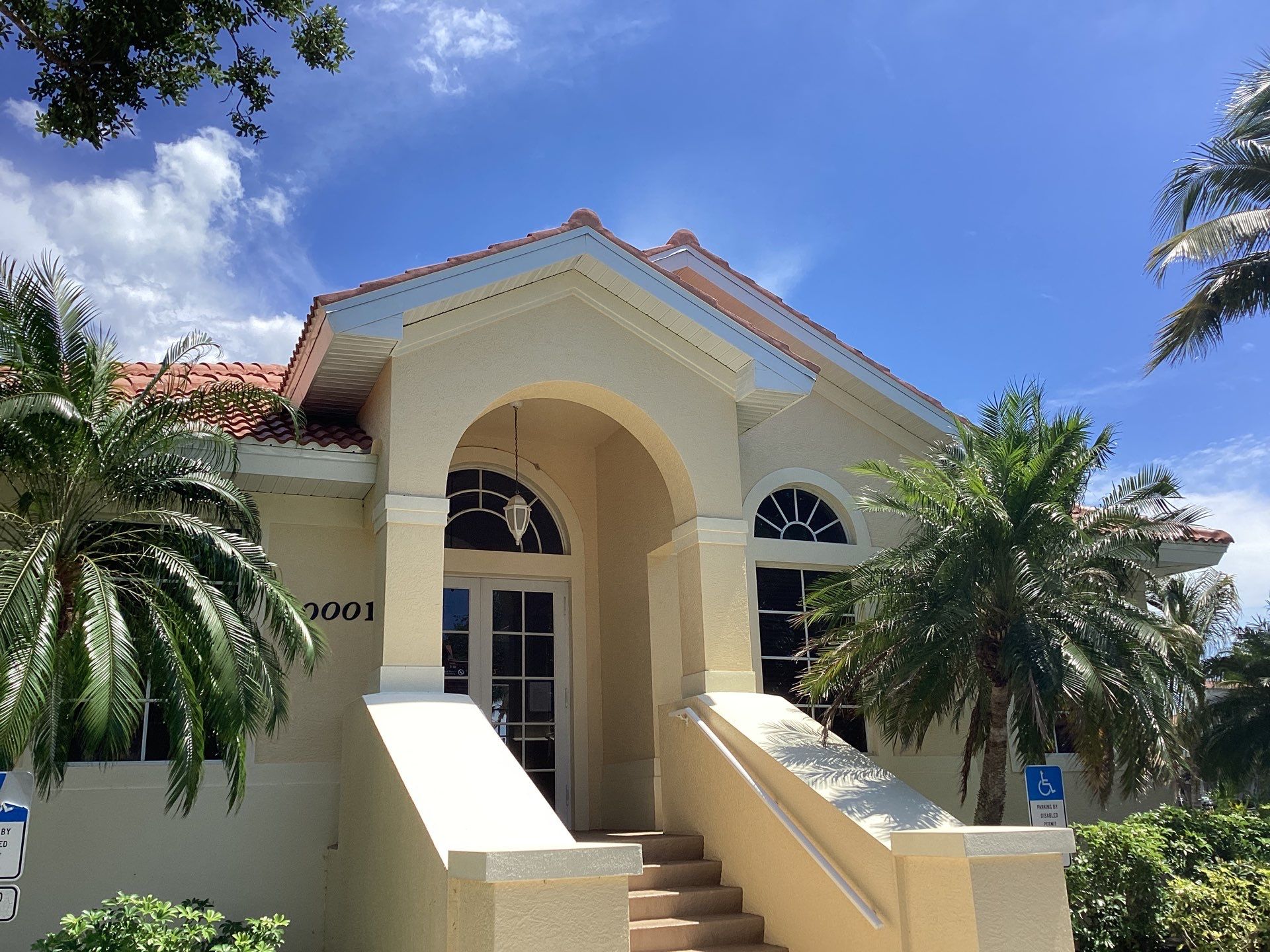 Residential Gutter Upgrade in Fort Myers FL by Gutter Professors