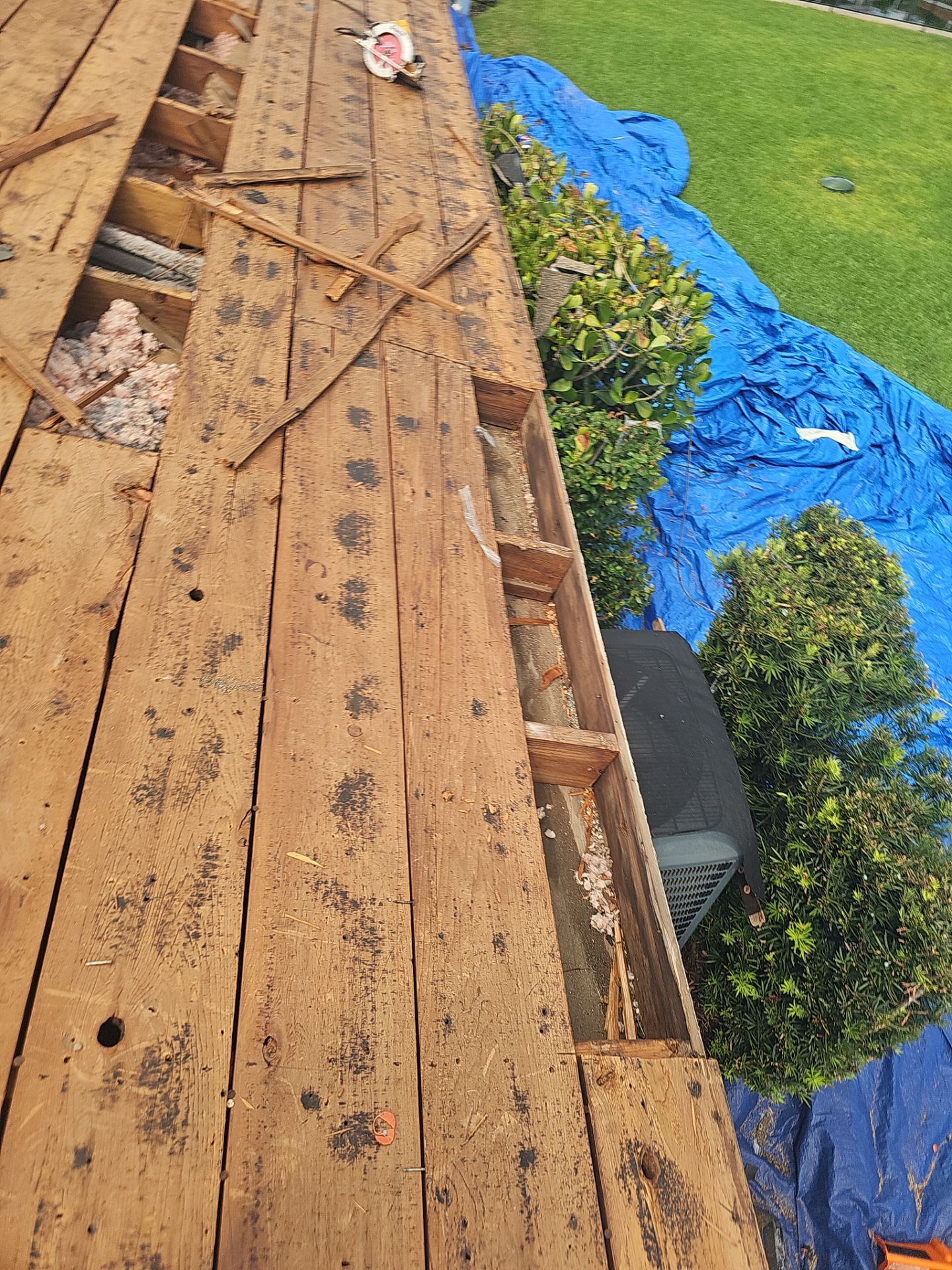 Project in St. Petersburg 33702 by Mitchell Roofing Company LLC 