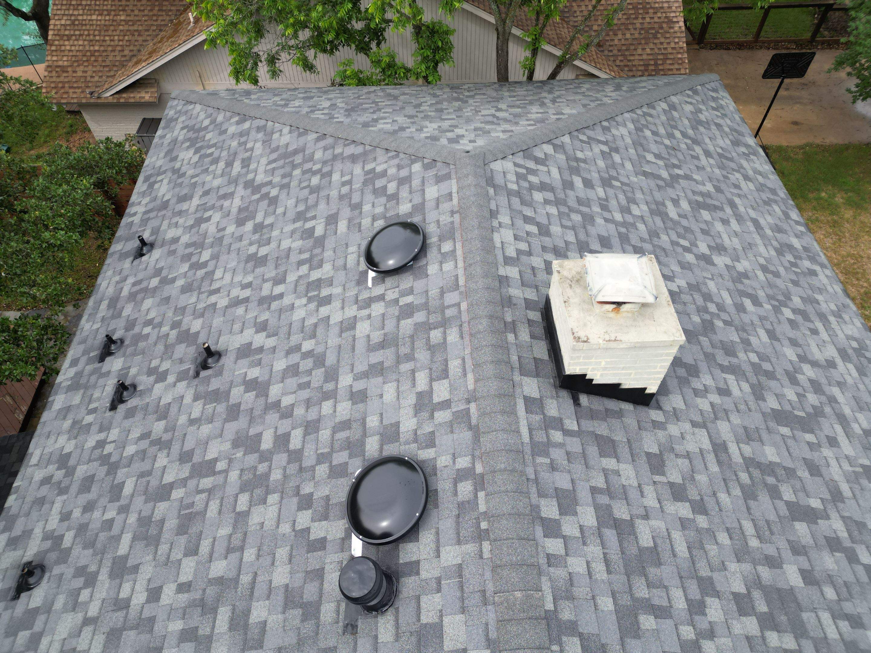 Estate Gray - Owens Corning TruDefinition Duration by RoofsOnly.com