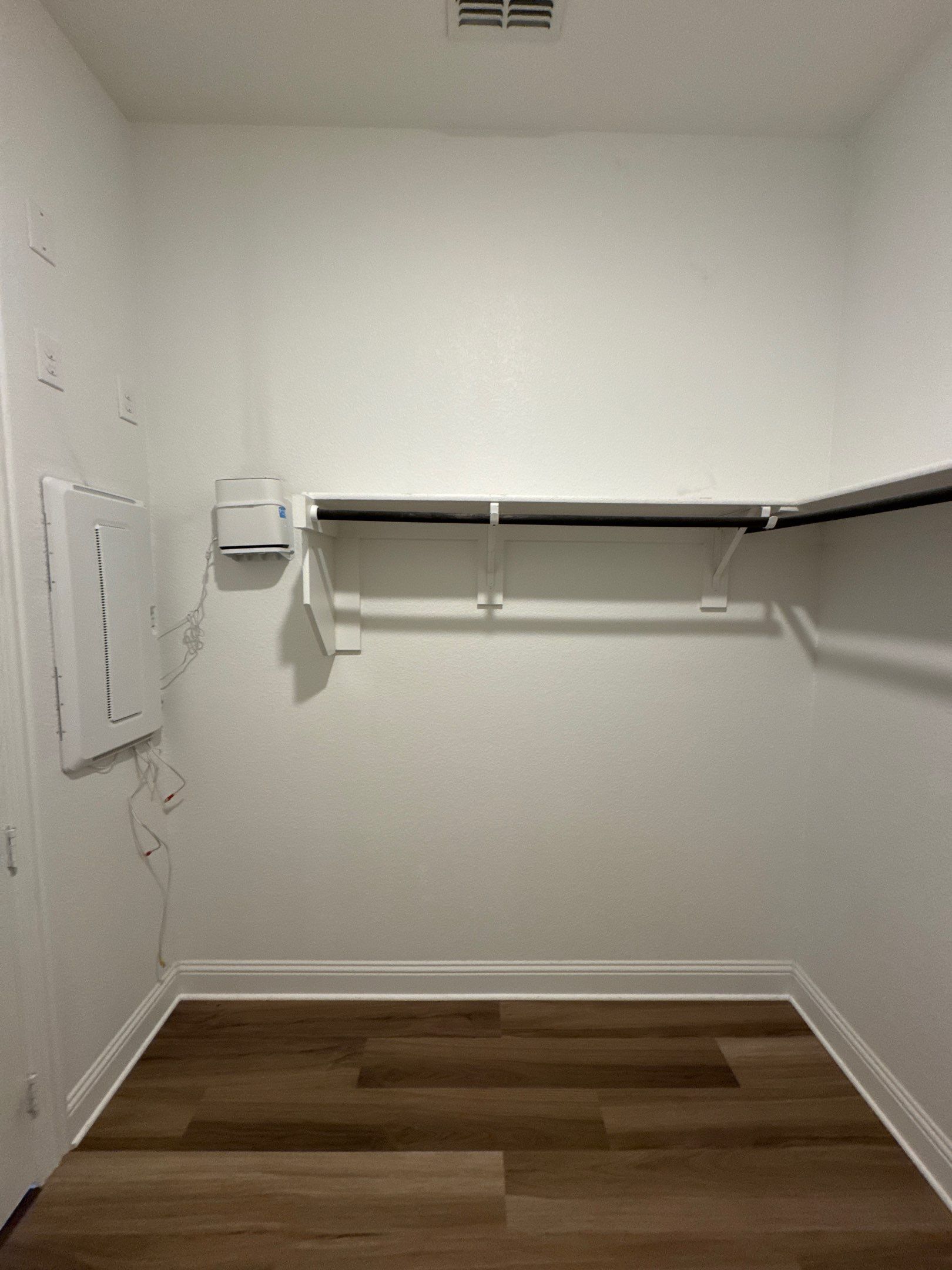 Total Home Refinement: High-Gloss Garage & Custom Interior Storage by Tibi Soli LLC