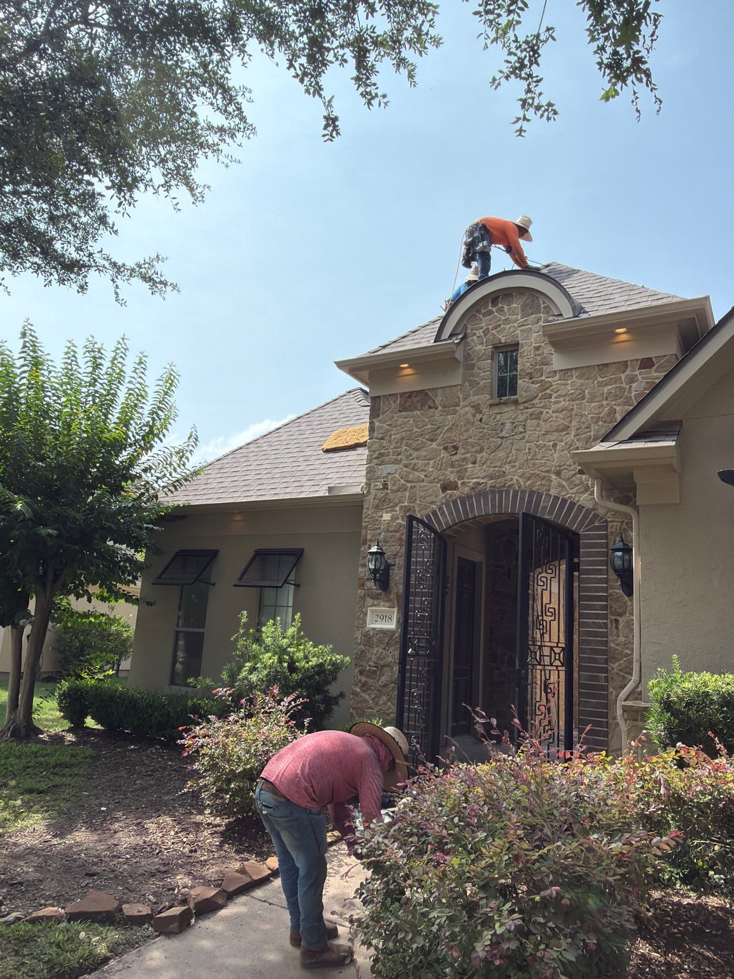Roof Replacement in Sugar Land TX by Roof Repair Company