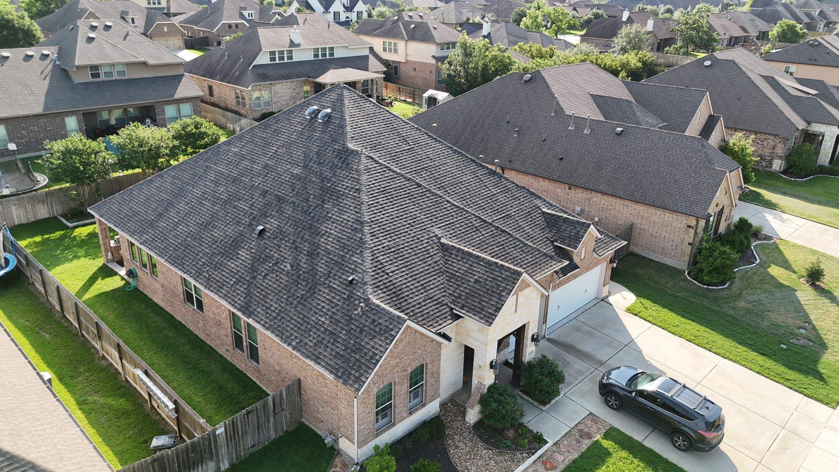Driftshake Shingles by Perennial Roofing 