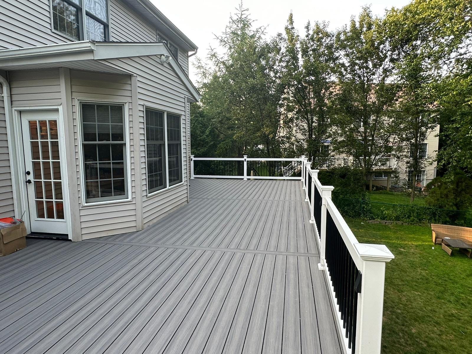 New Deck In by deck guardian