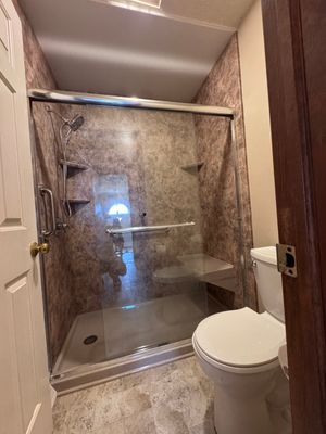 Tub to Shower Conversion: Canyon Rock