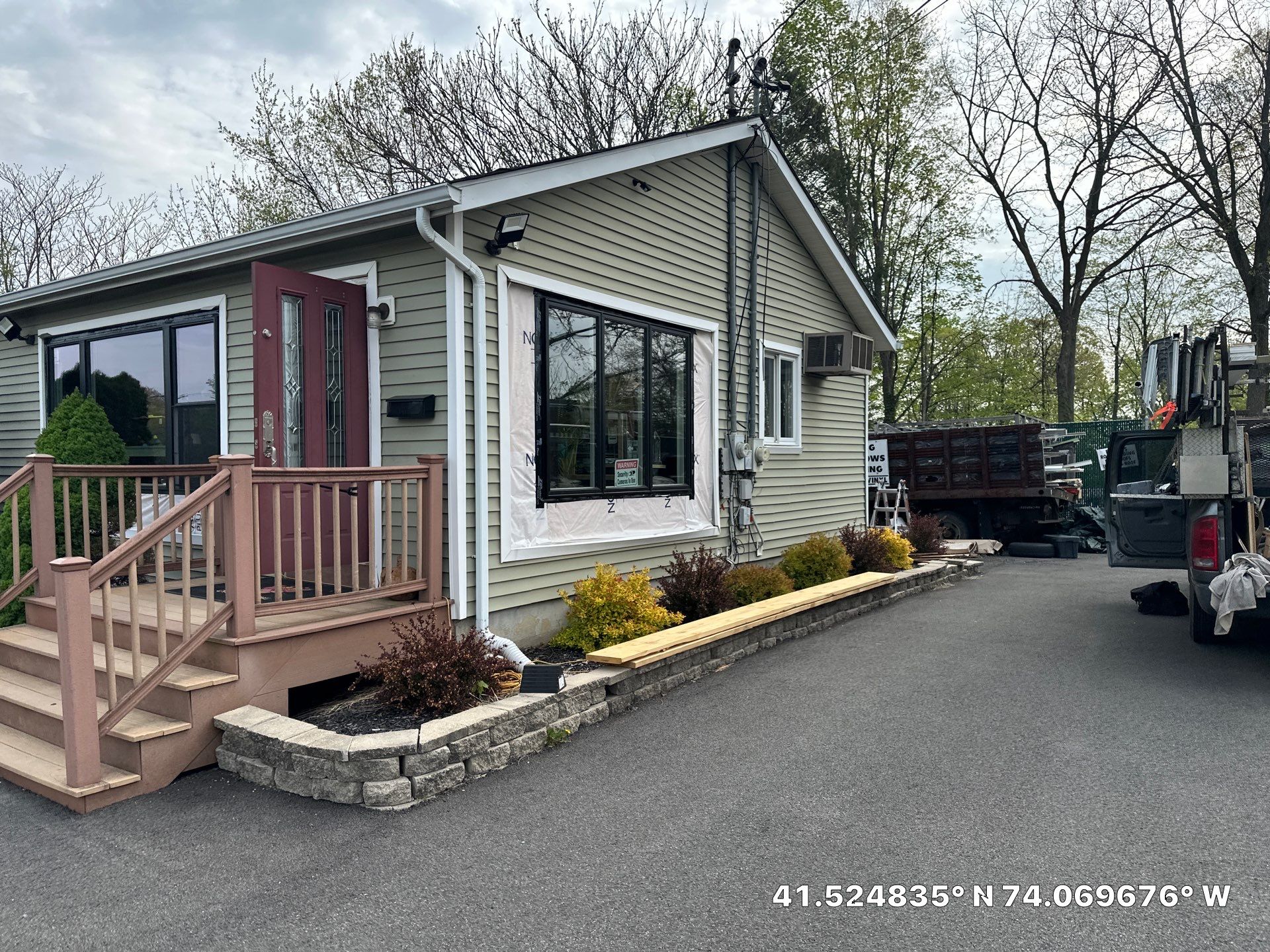 Welcome to our Office by roberts roofing