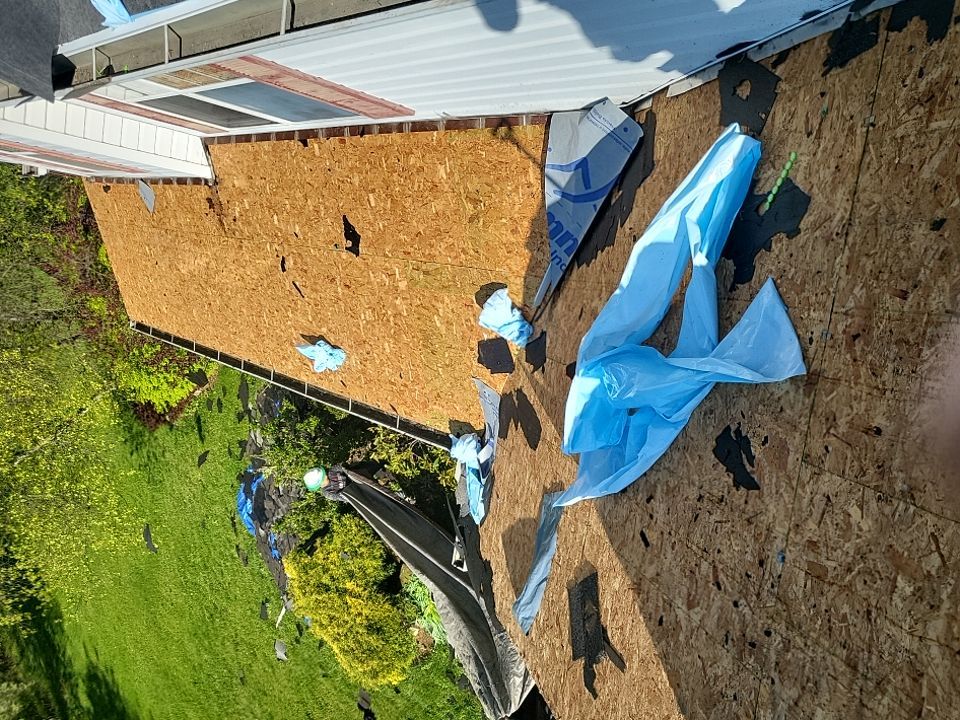 ATLAS PINNACLE COLOR: BLACK SHADOW DRIP EDGE: WHITE by Eagle Eye Roofing